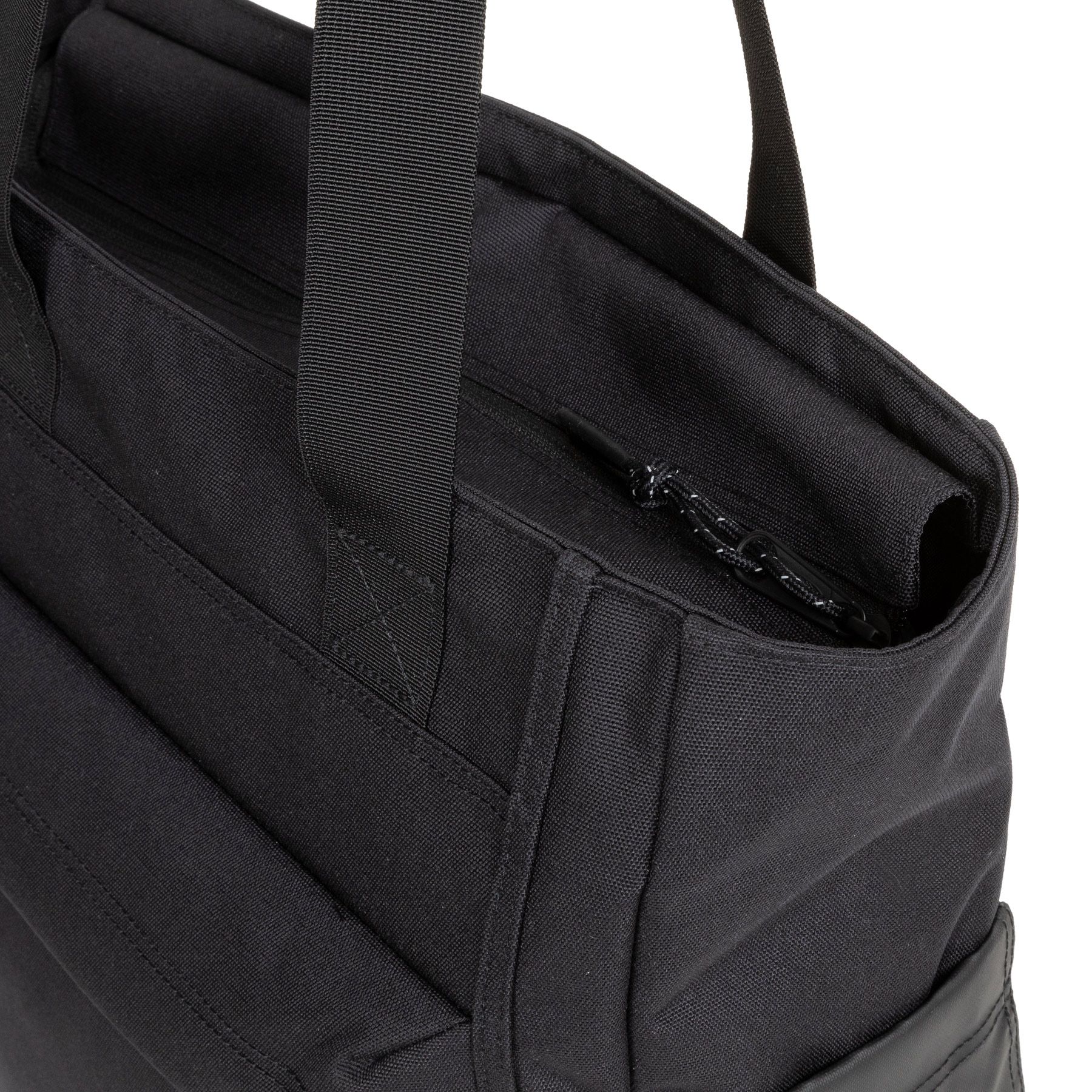 ICON TRAVEL TOTE