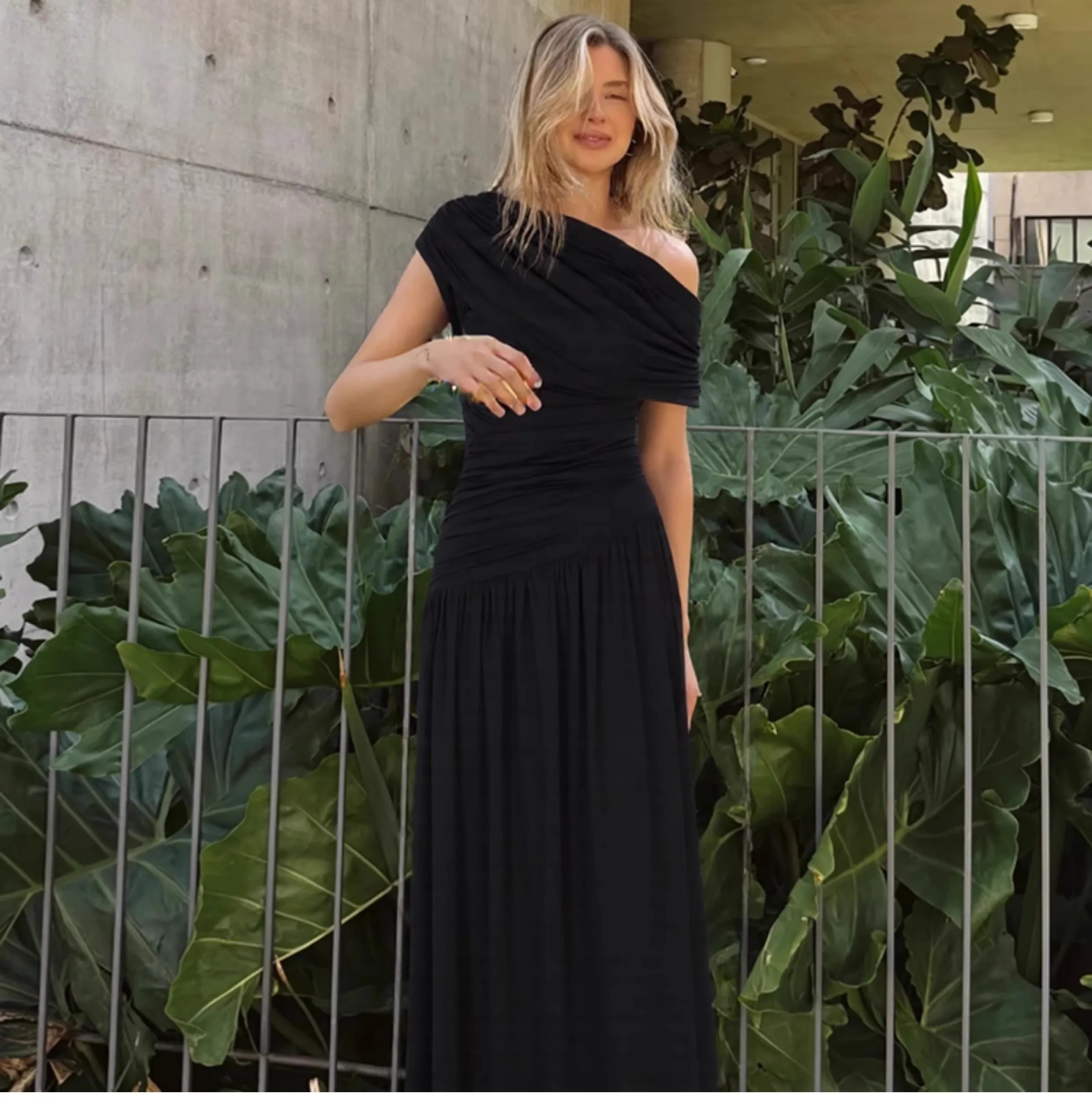 French Style Sloping Collar Off Shoulder Dress For Women In Summer, With Irregular Pleats And Elastic Slimming Long Skirt