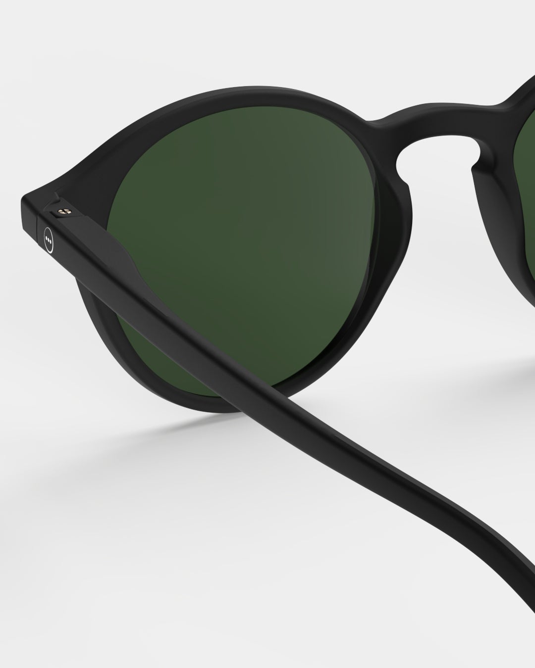 #D Black Polarized
