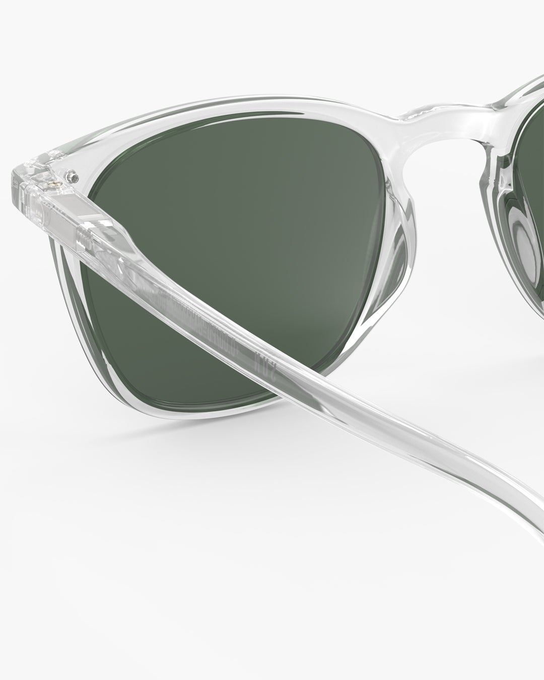 #E Crystal Polarized
