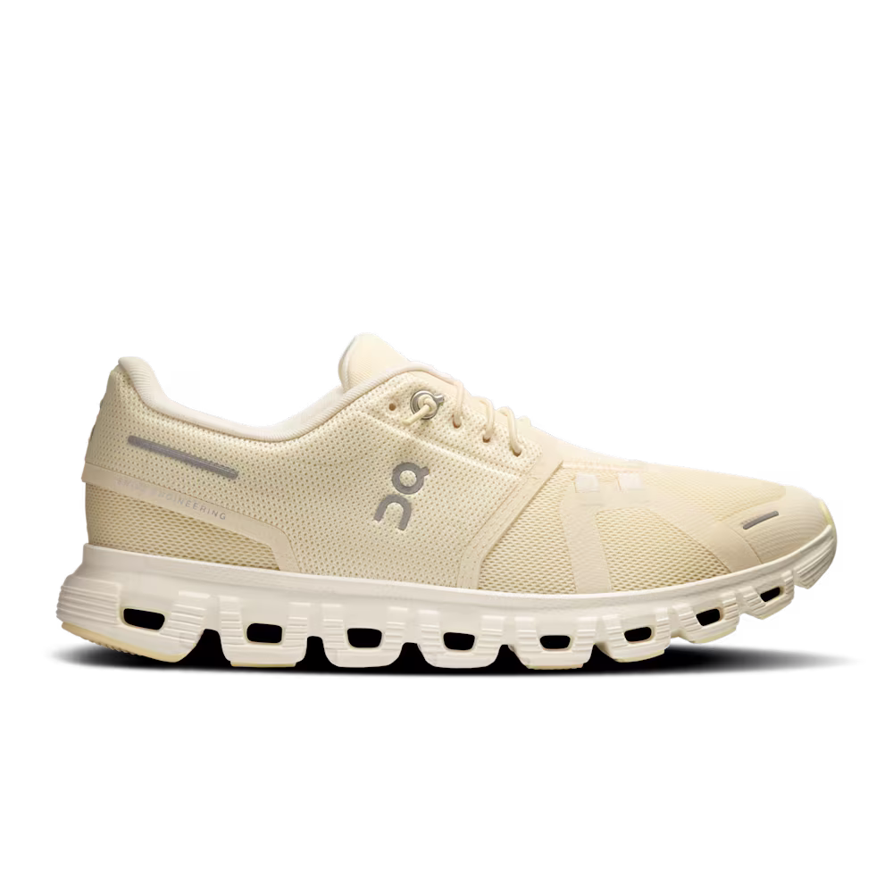 Women's Cloud 6