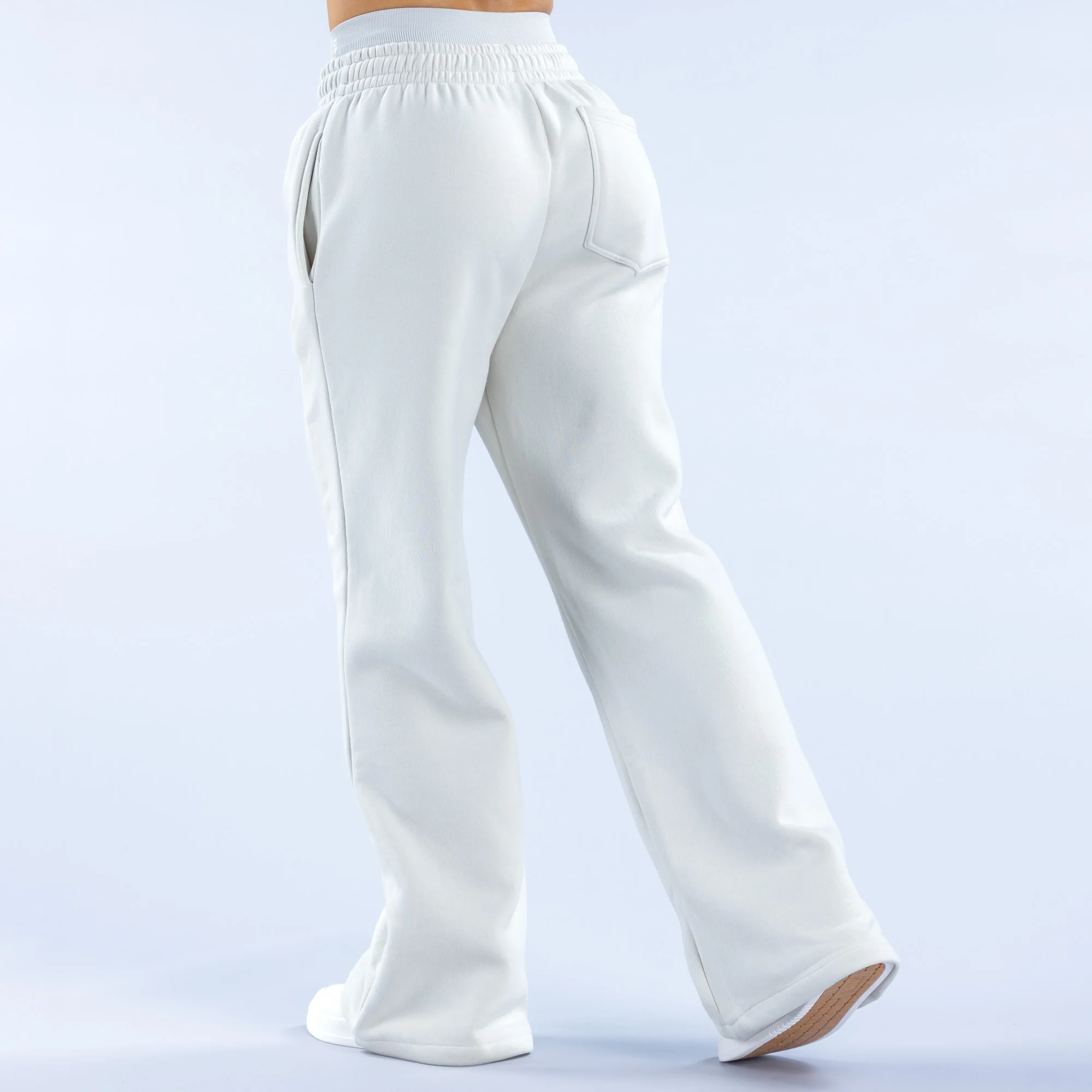 Signature Wide Leg Jogger