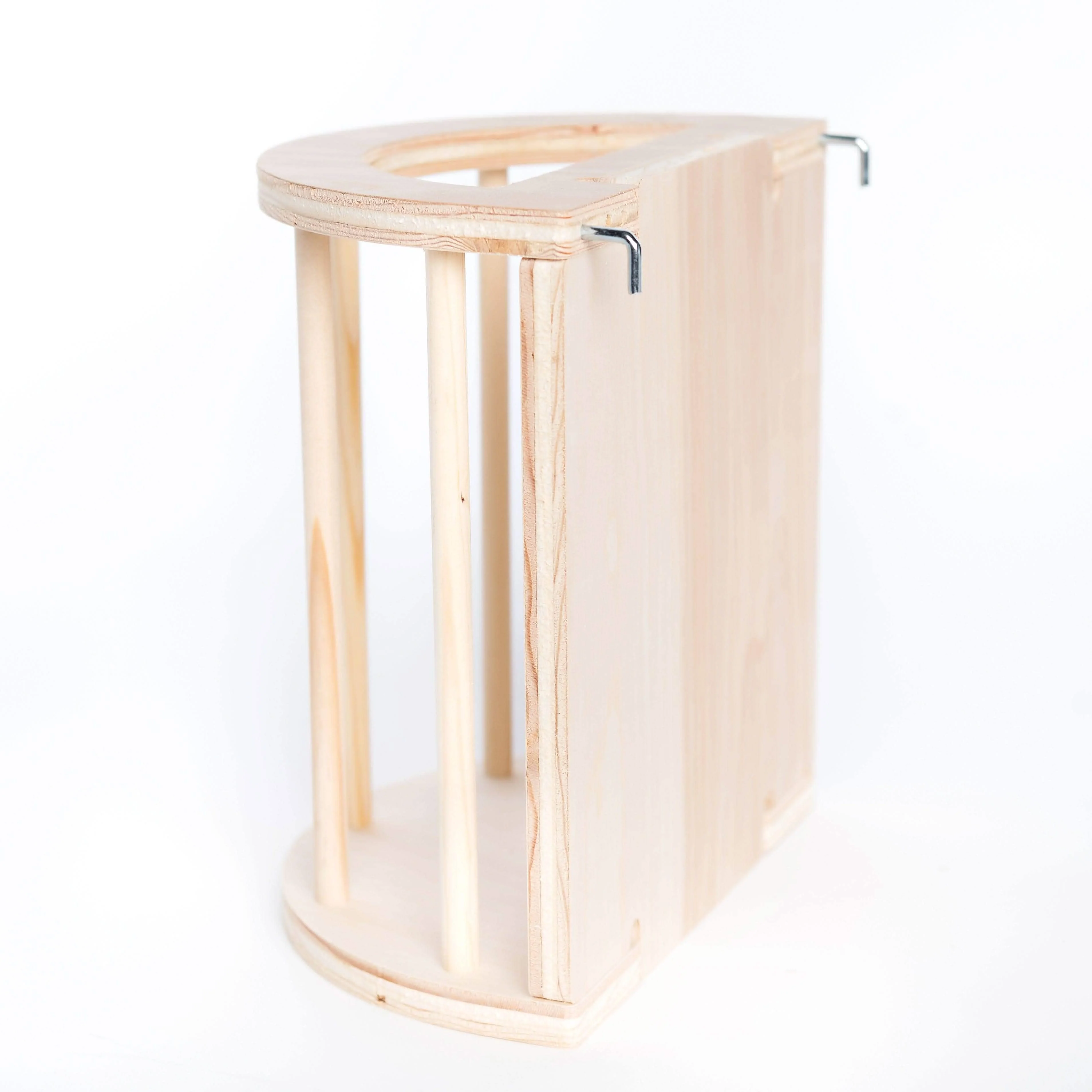 Tiny Paws Small Hay Manger For Habitats