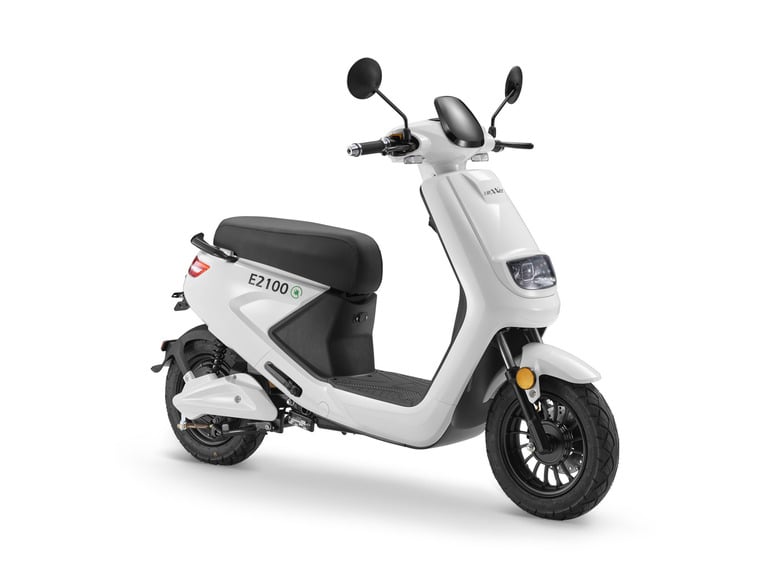 Luxxon Elektroroller E2100 2000 Watt Motor max 45 kmh bis zu 71 km Lidlde eur mall online shop