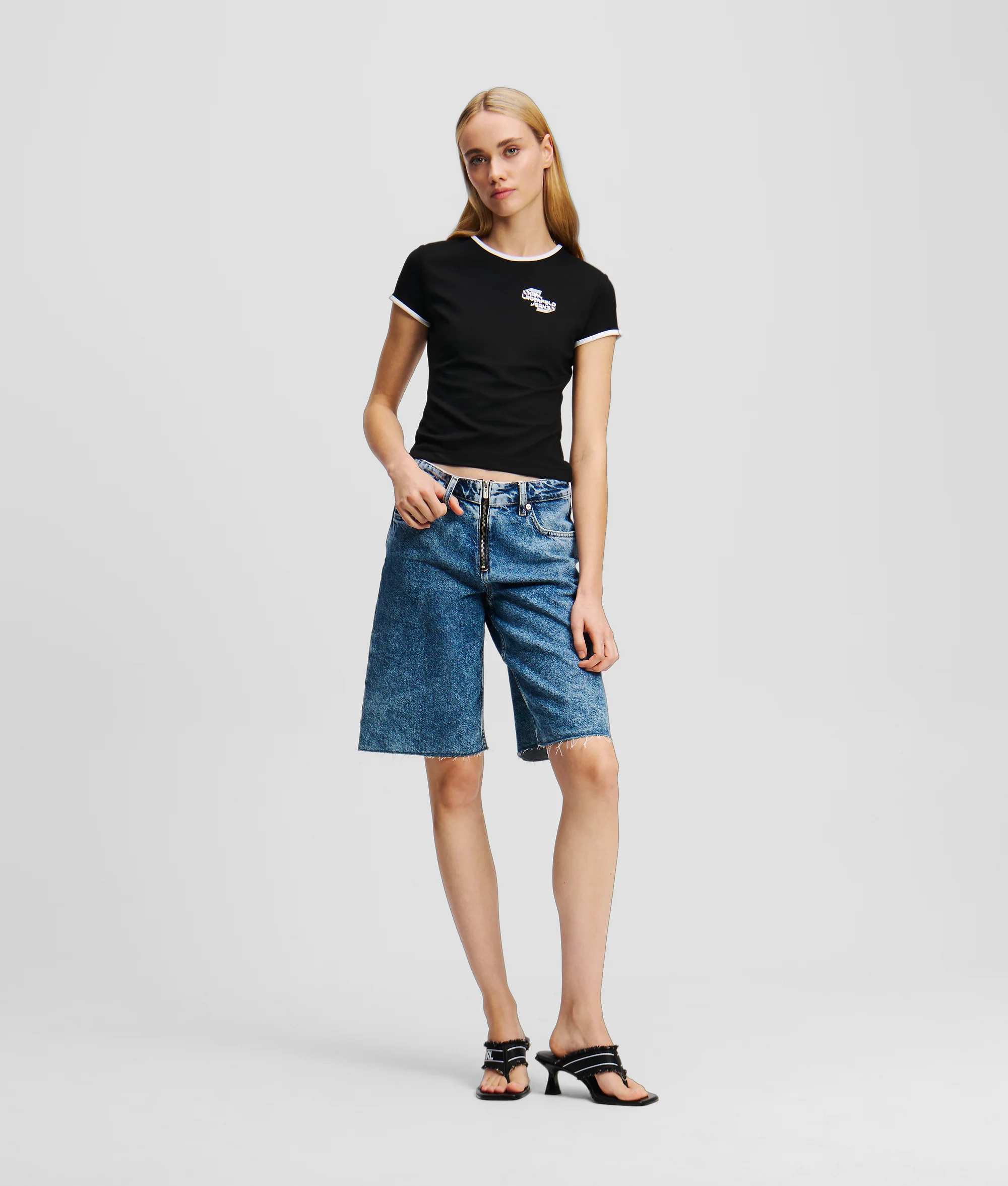 RELAXED DENIM SHORTS