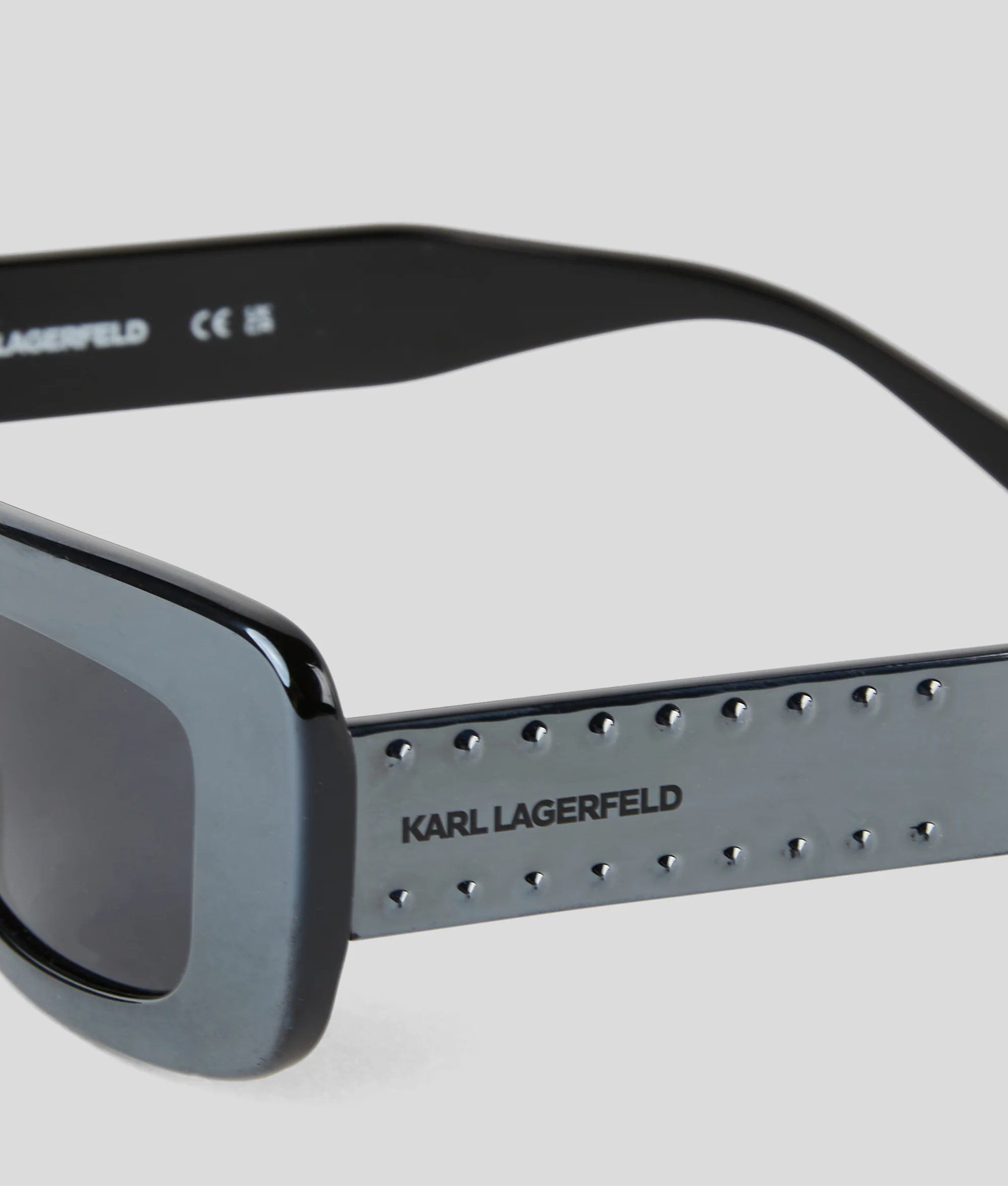 SPACE JAM SUNGLASSES