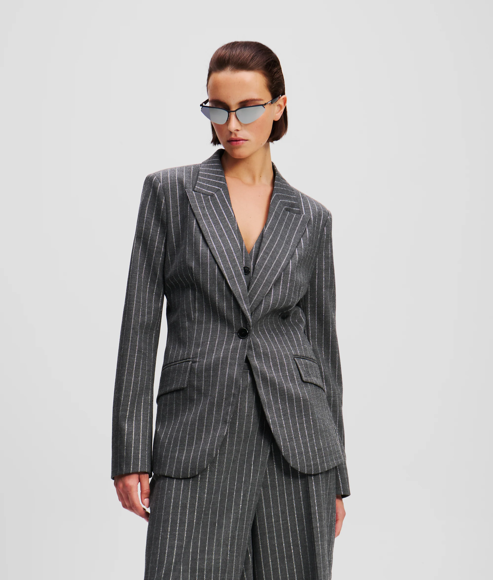 METALLIC PINSTRIPE BLAZER