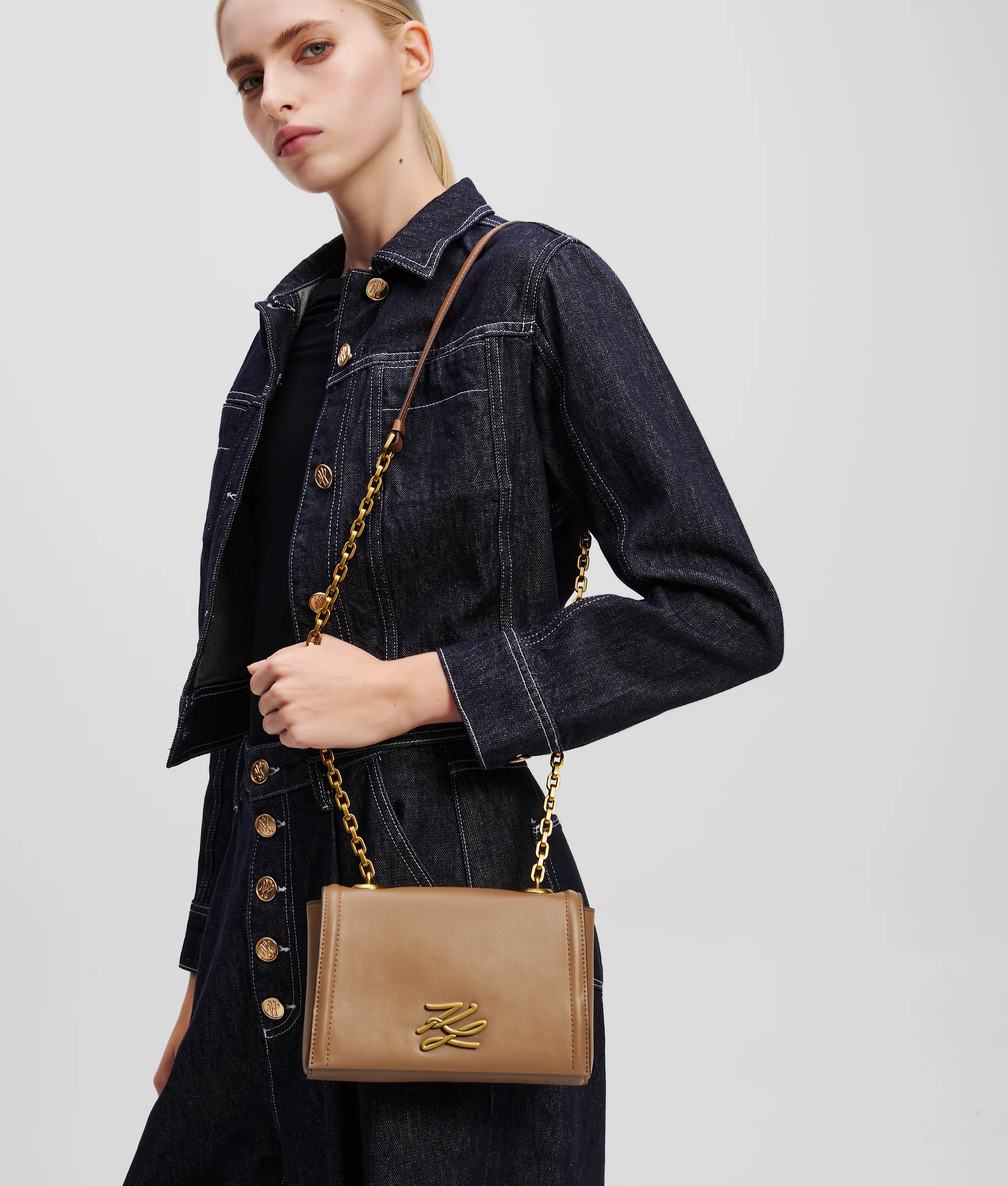 K/AUTOGRAPH CROSSBODY BAG