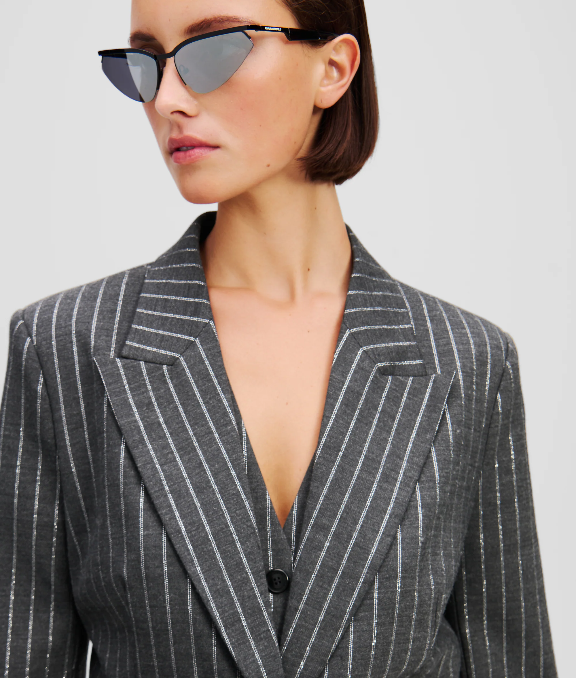 METALLIC PINSTRIPE BLAZER