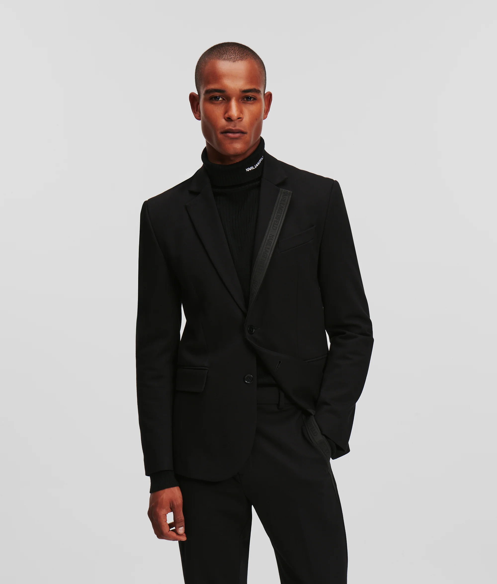 CLASSIC-FIT PUNTO JACKET