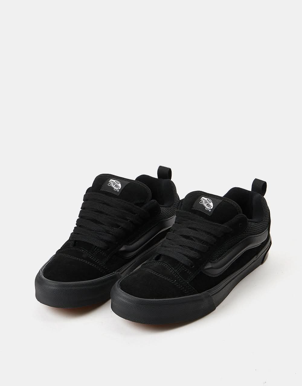 Vans Knu Skool Skate Shoes - Black/Black