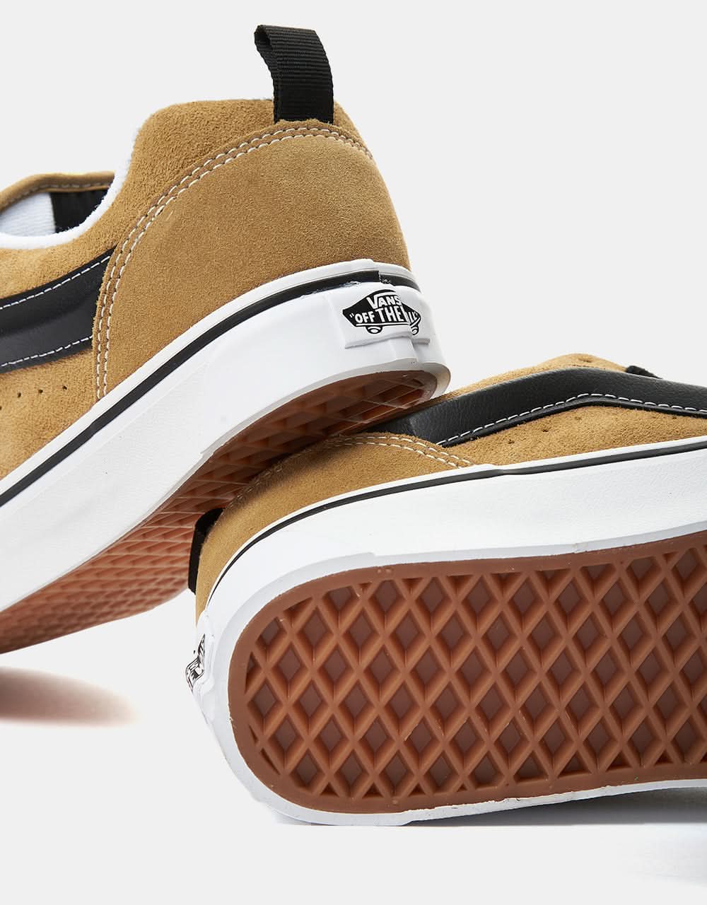 Vans Knu Skool Skate Shoes - Suede Antelope
