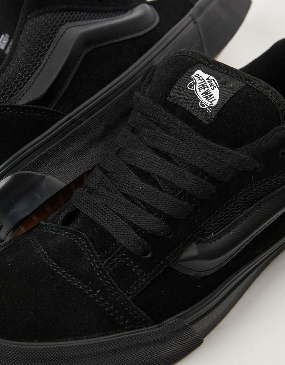 Vans Knu Skool Skate Shoes - Black/Black