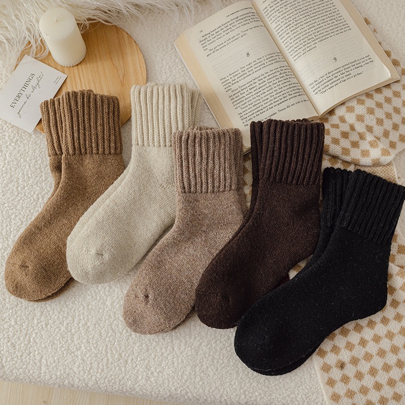 Women's Casual Soft Comfy Warm Socks for Fall & Winter, Solid Mid-calf Socks,Women's Socks for Daily Wear