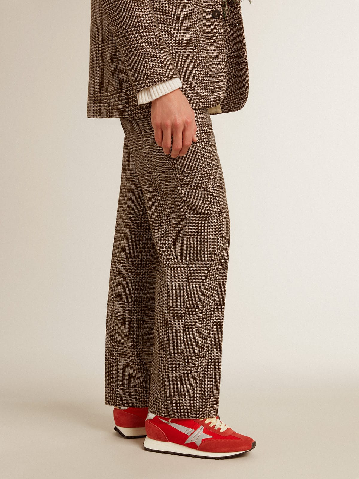 Men’s Marathon with red nylon upper and silver star