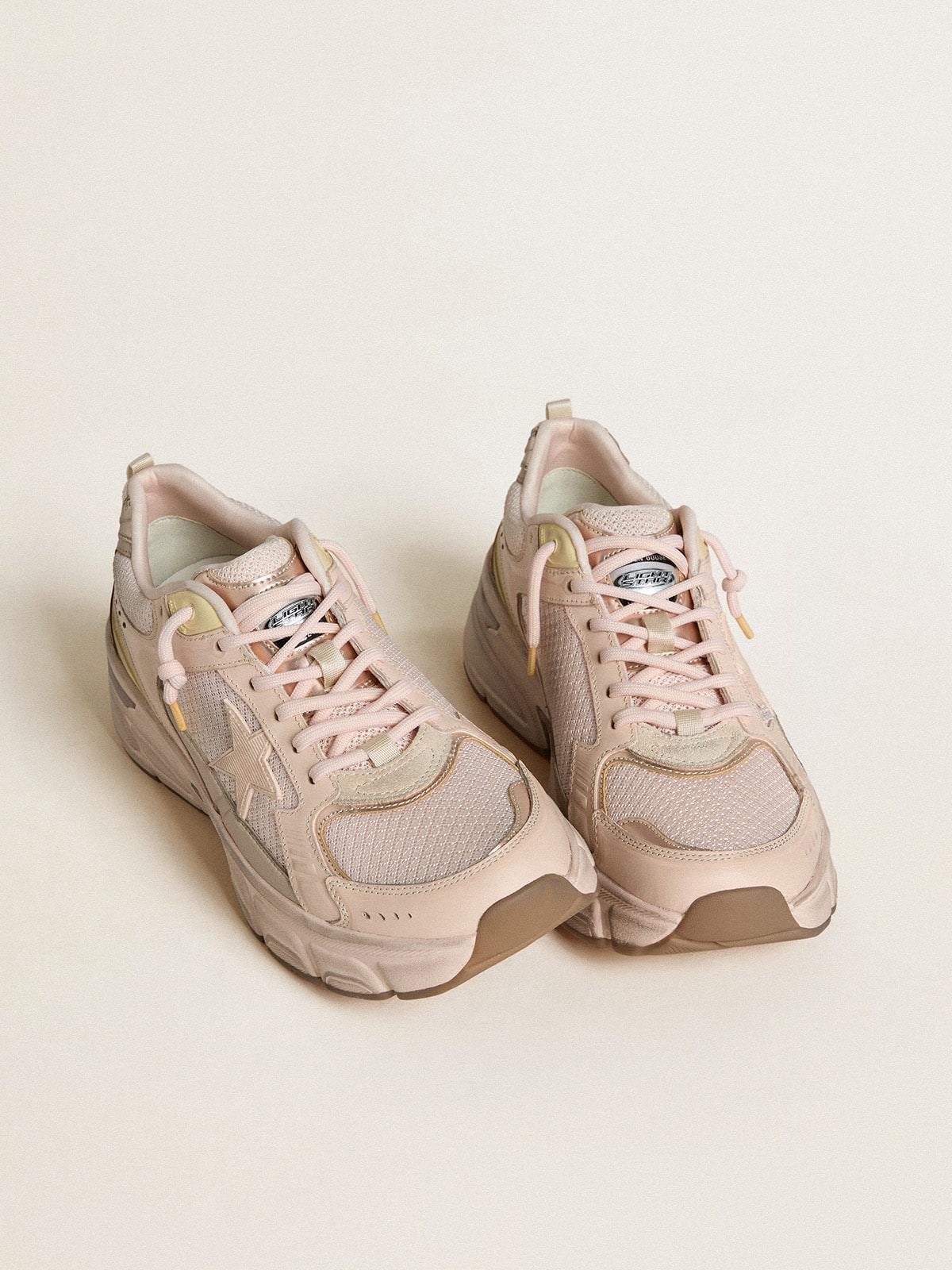 Women’s Lightstar with pink leather and mesh upper and pink star