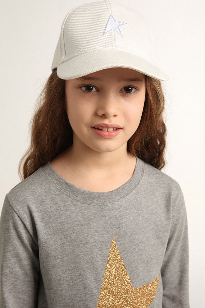 Kids’ white baseball cap with star