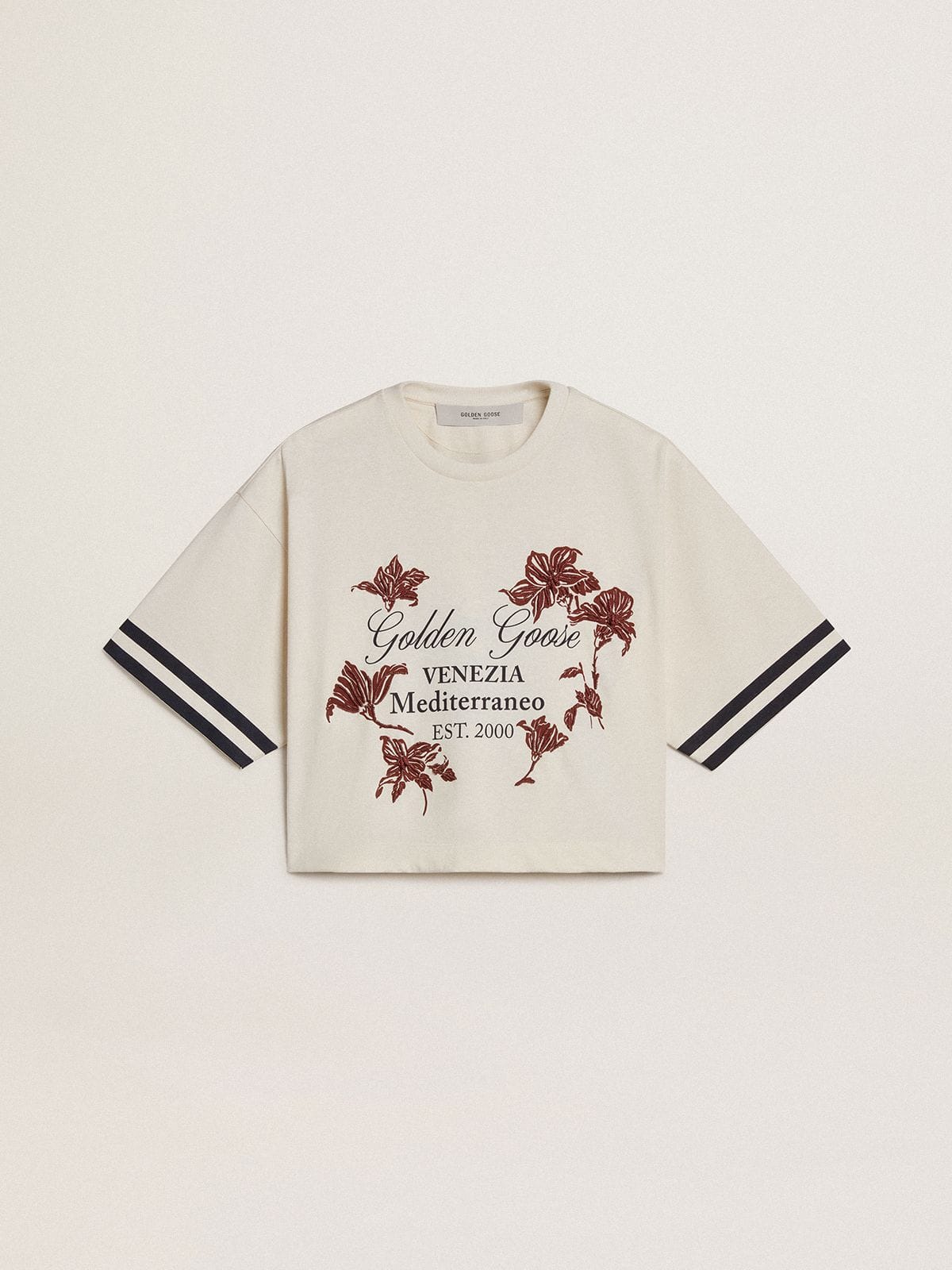 Women's oversized short T-shirt in white jersey with embroidery and