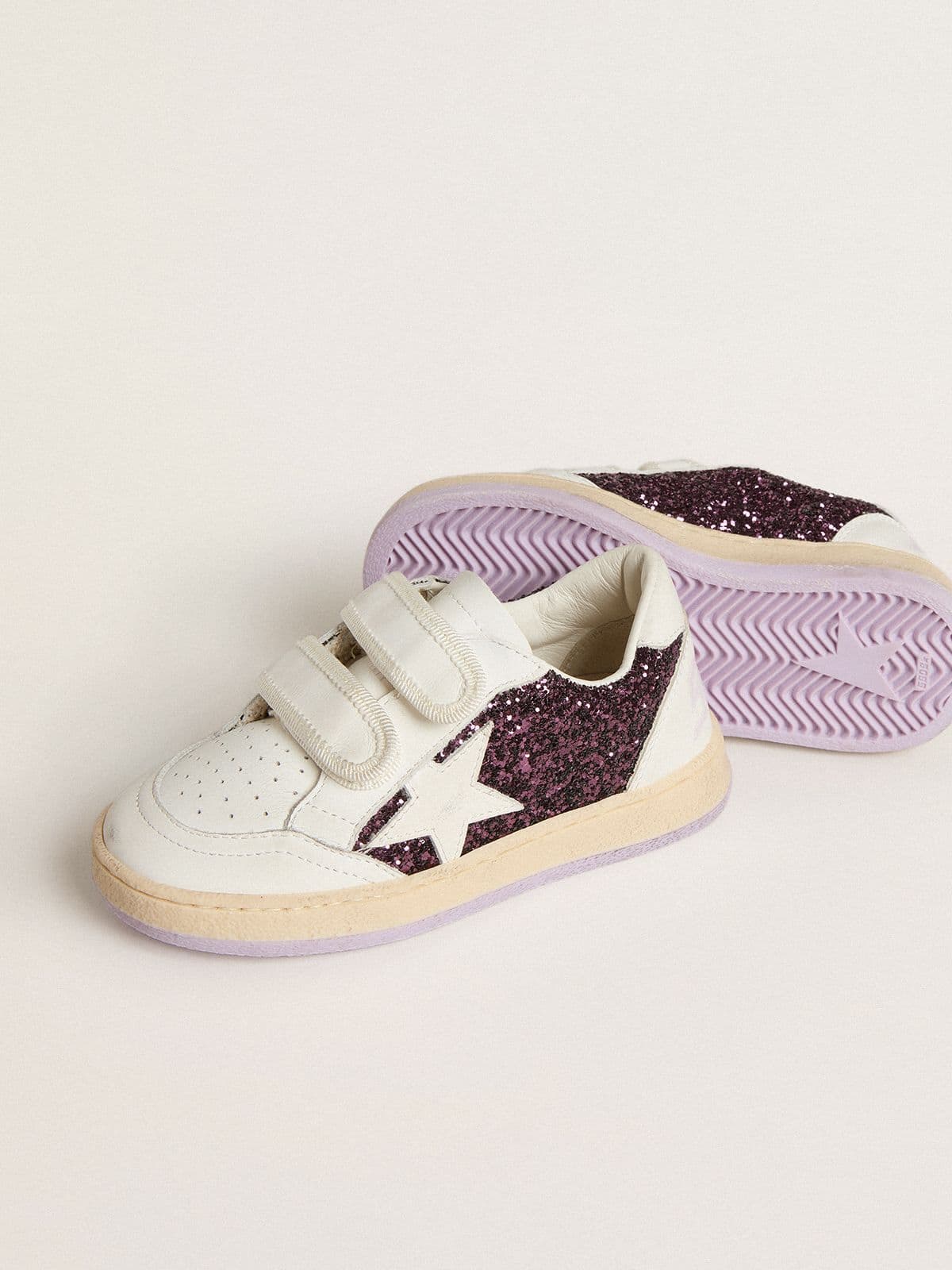 Junior Ball Star in purple glitter with white leather star and heel tab
