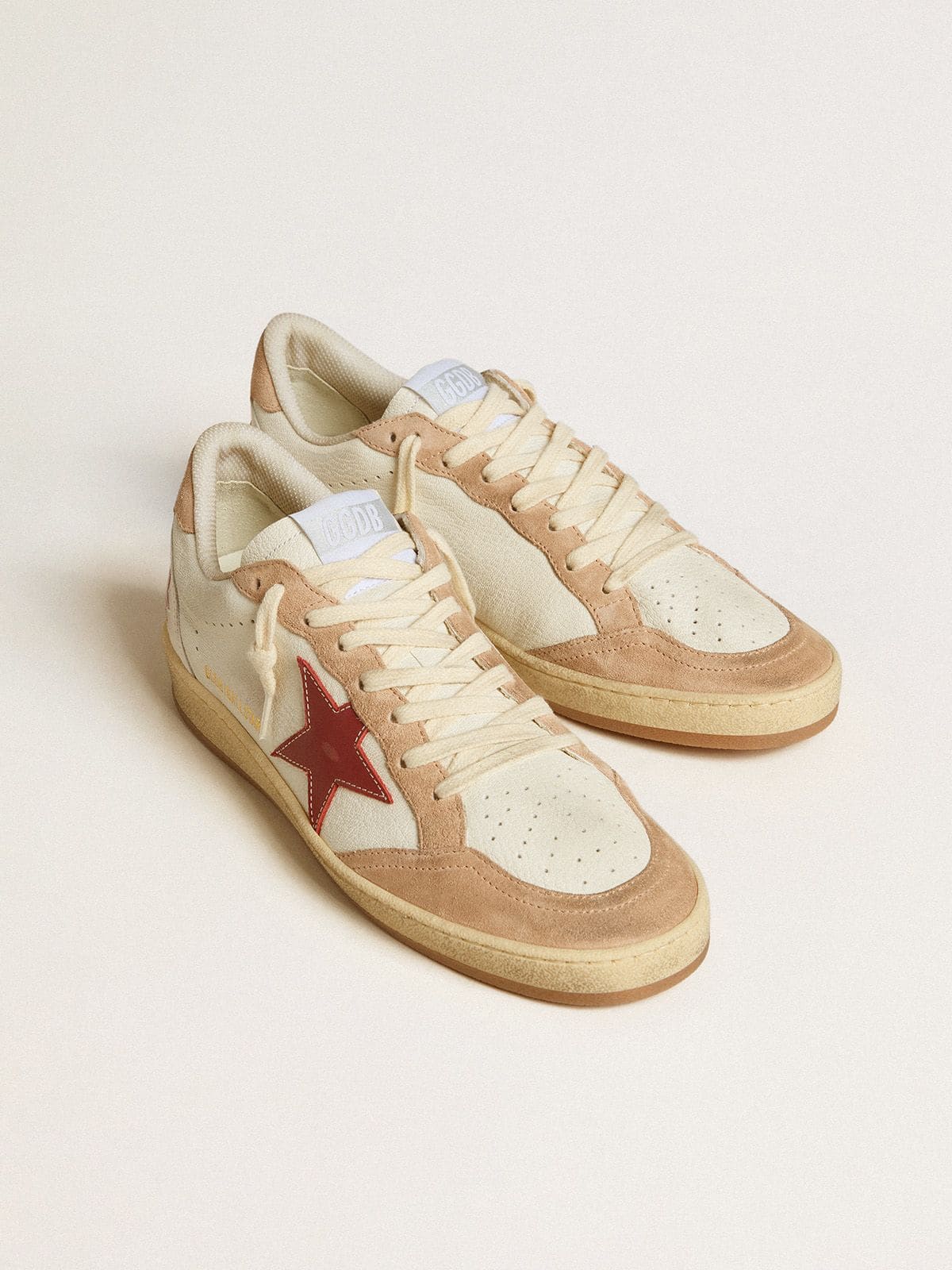 Women’s Ball Star in nappa leather with red star and pink suede inserts