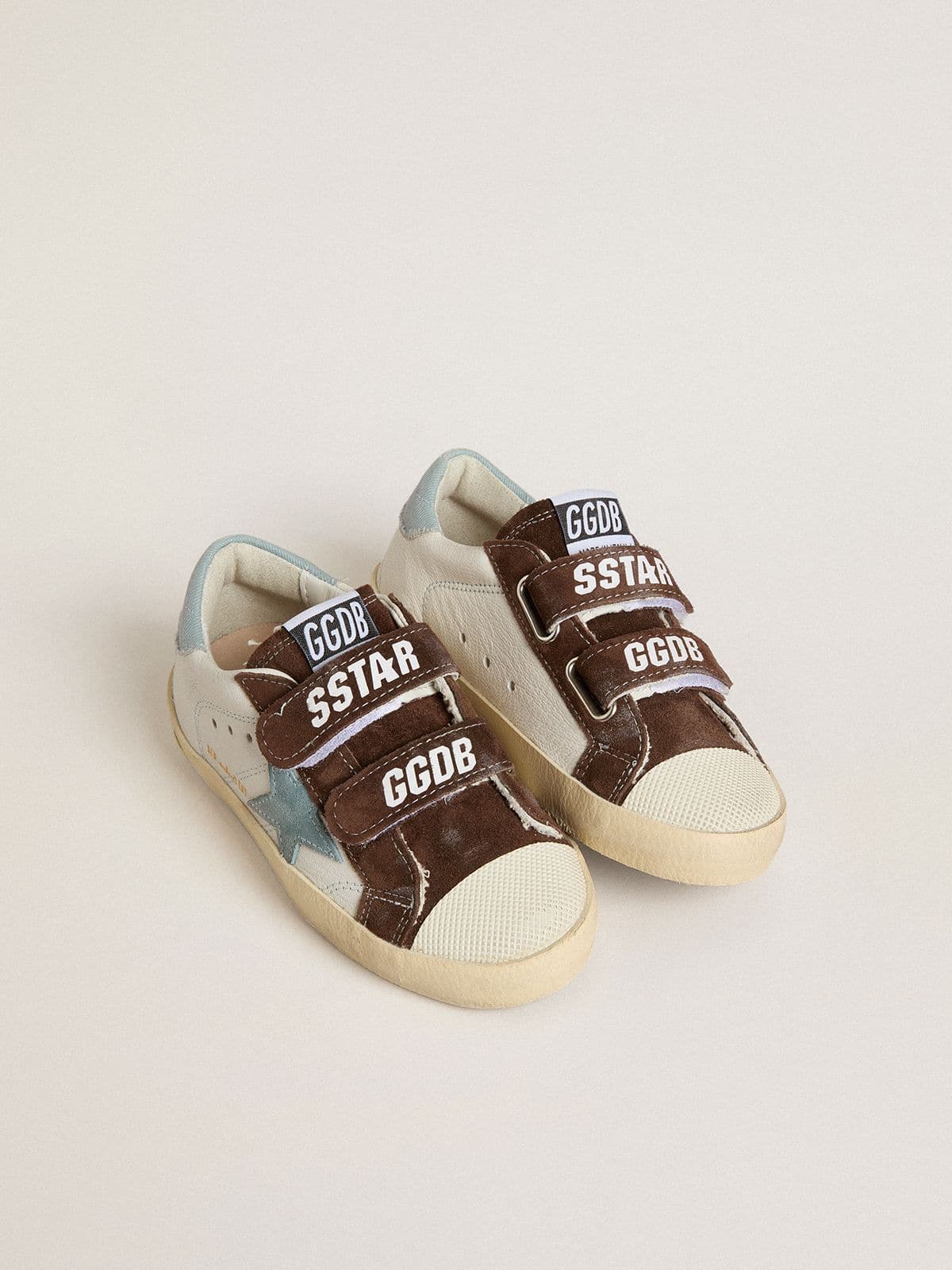 Teen Old School in nappa with light blue suede star and brown suede inserts