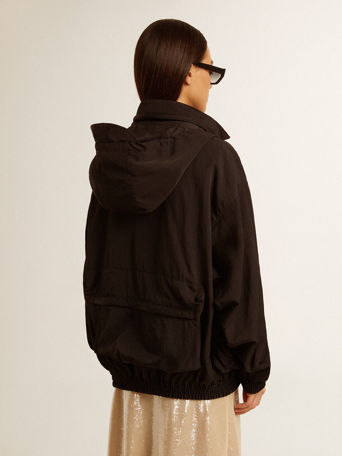 Black multi-pocket windcheater