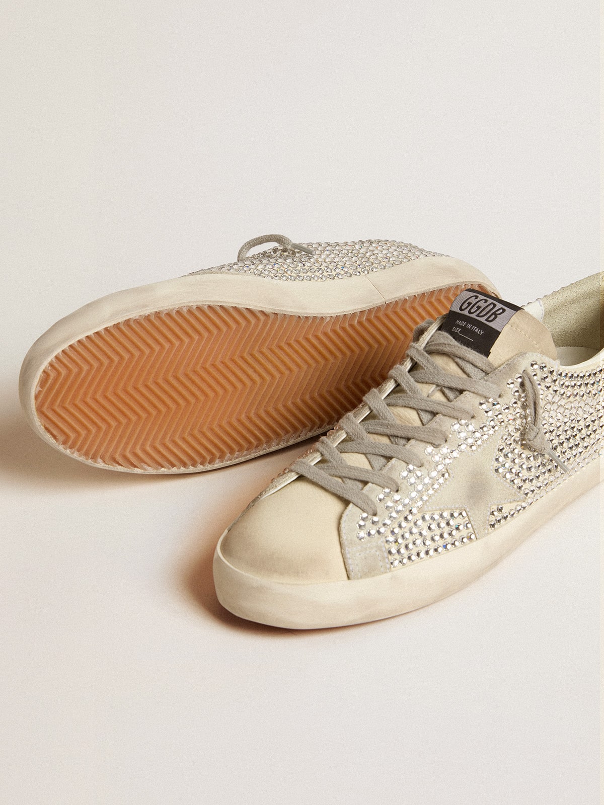 Super-Star in nubuck with Swarovski crystals and ice-gray suede star