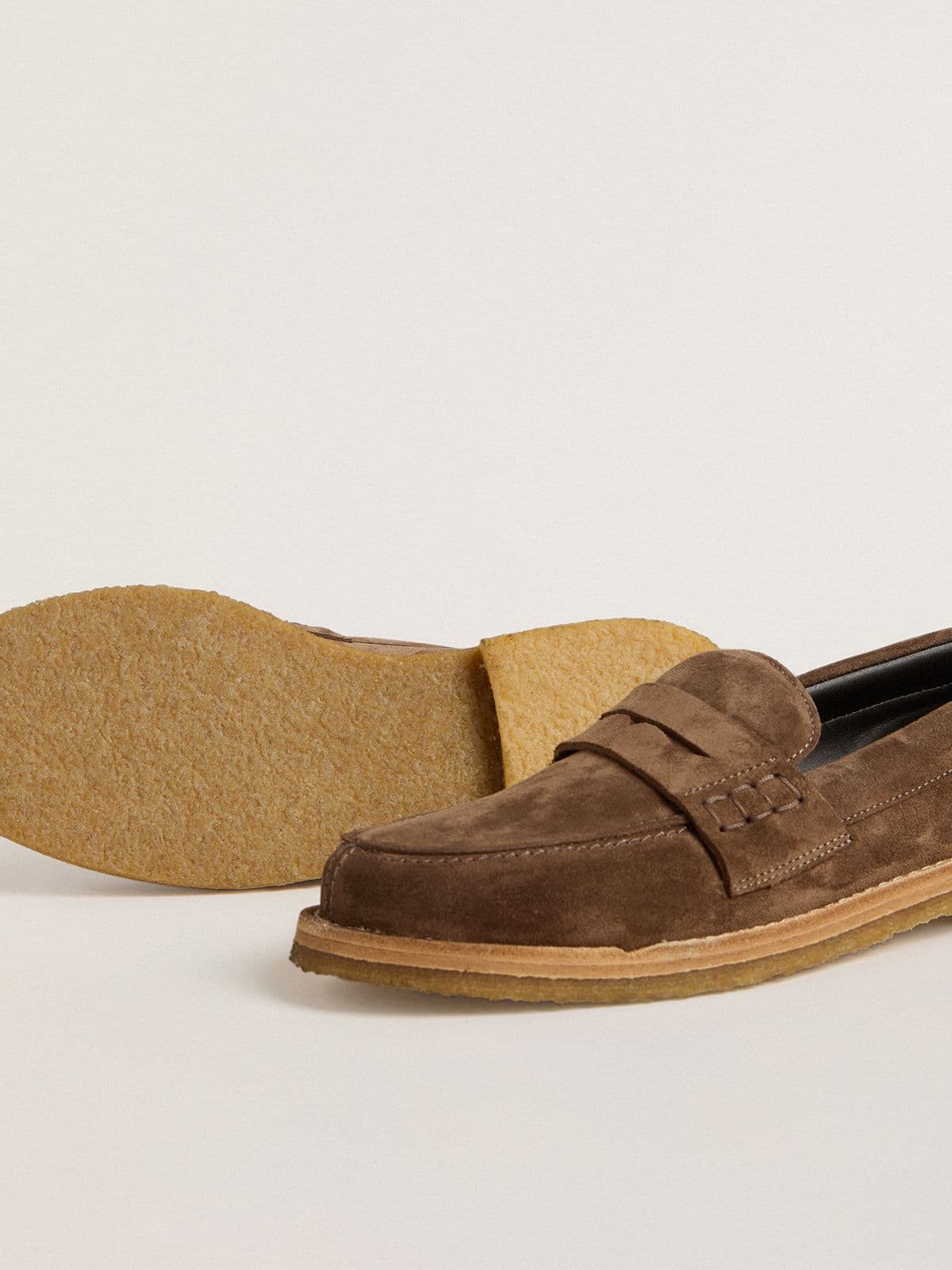 Men's Jerry loafer in dove-gray suede