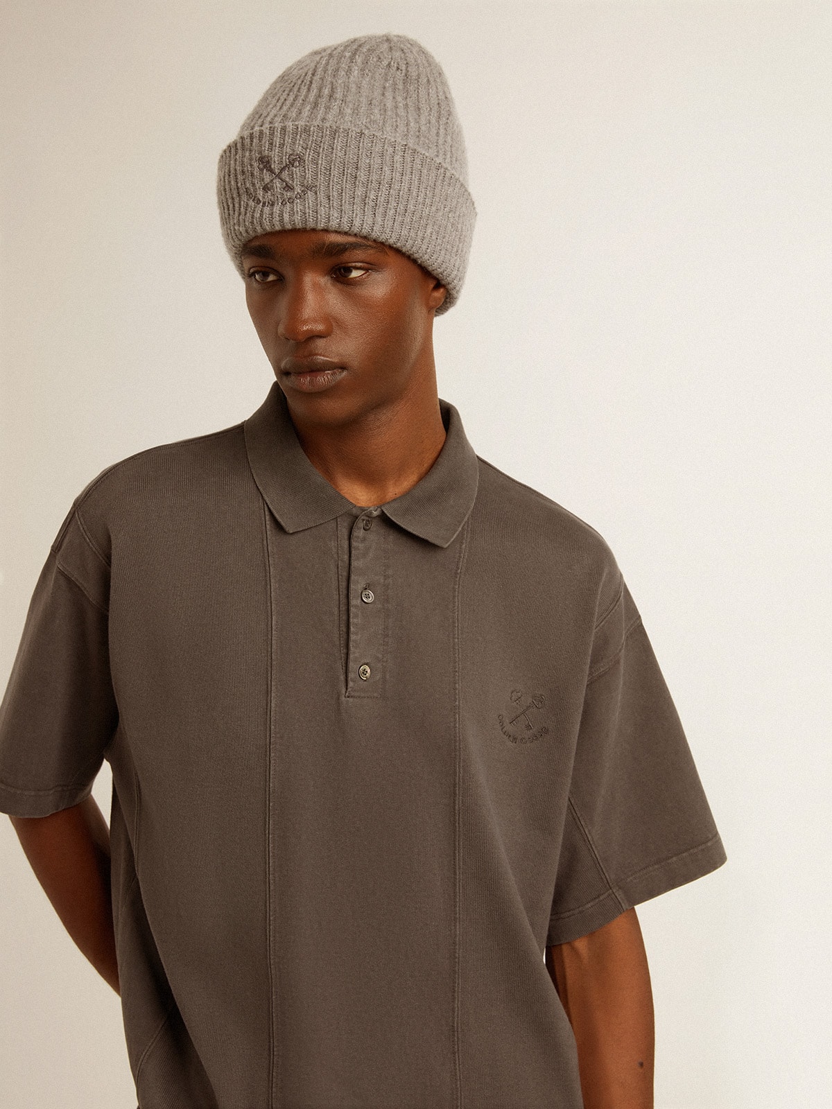Men's cotton polo shirt in anthracite gray with embroidery