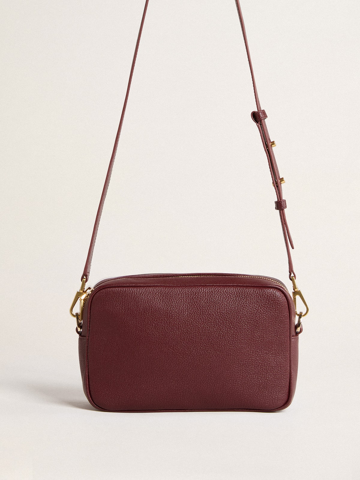 Star Bag in wine-red leather with tone-on-tone star