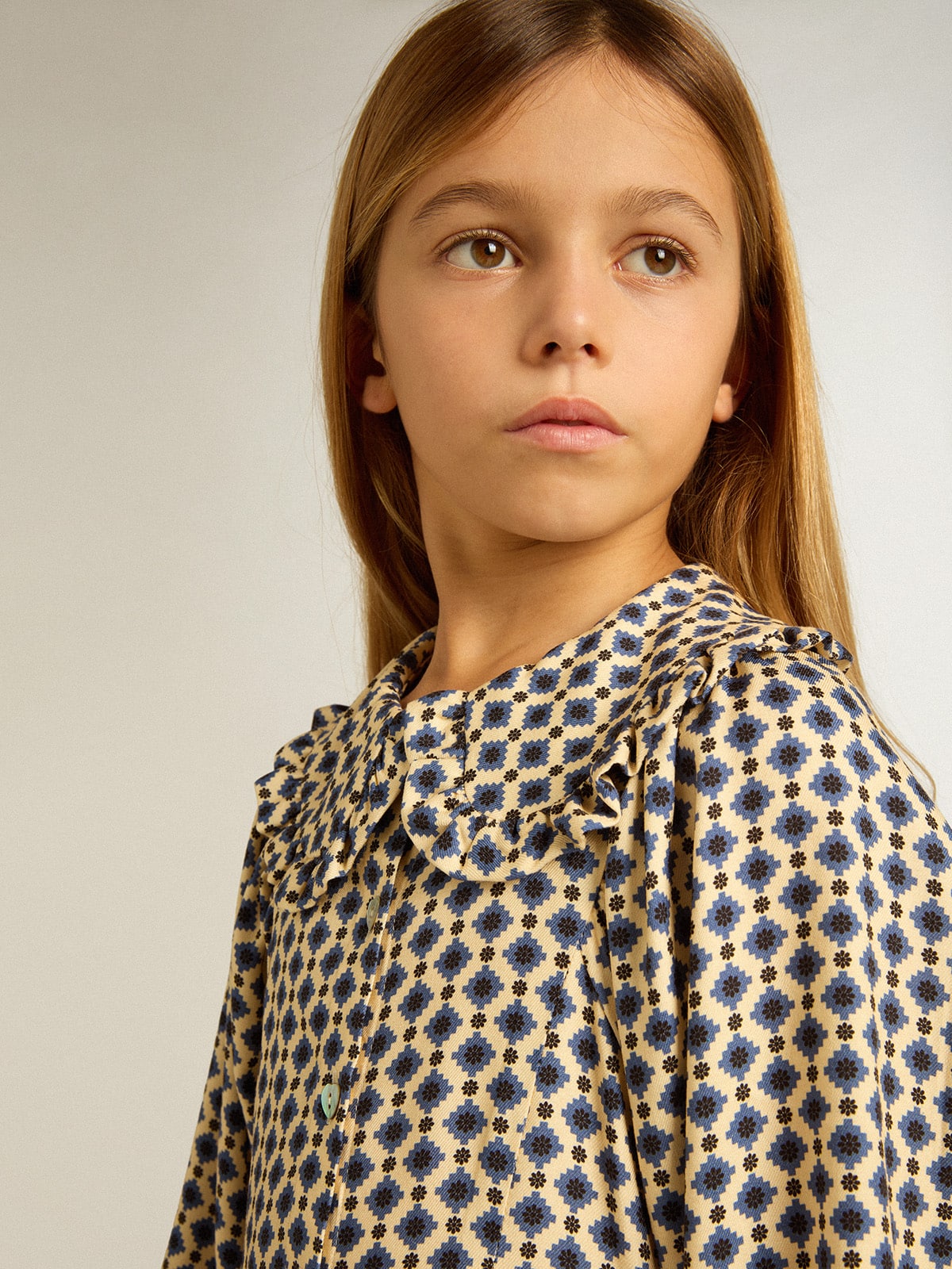 Girls' dress with geometric print and removable collar