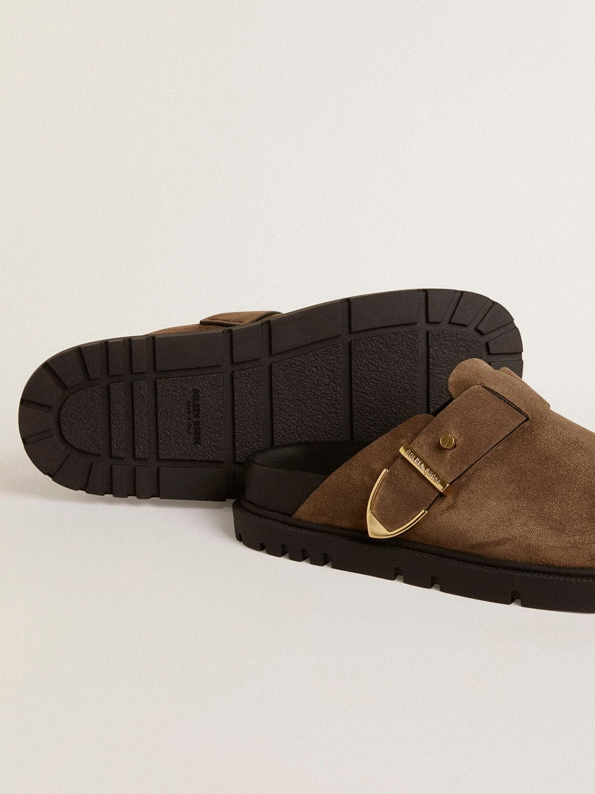 Women's Lucy Sabot in dove-gray suede with gold metal buckle