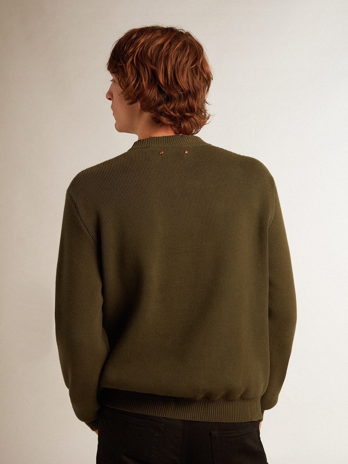 Men's round-neck sweater in military green cotton