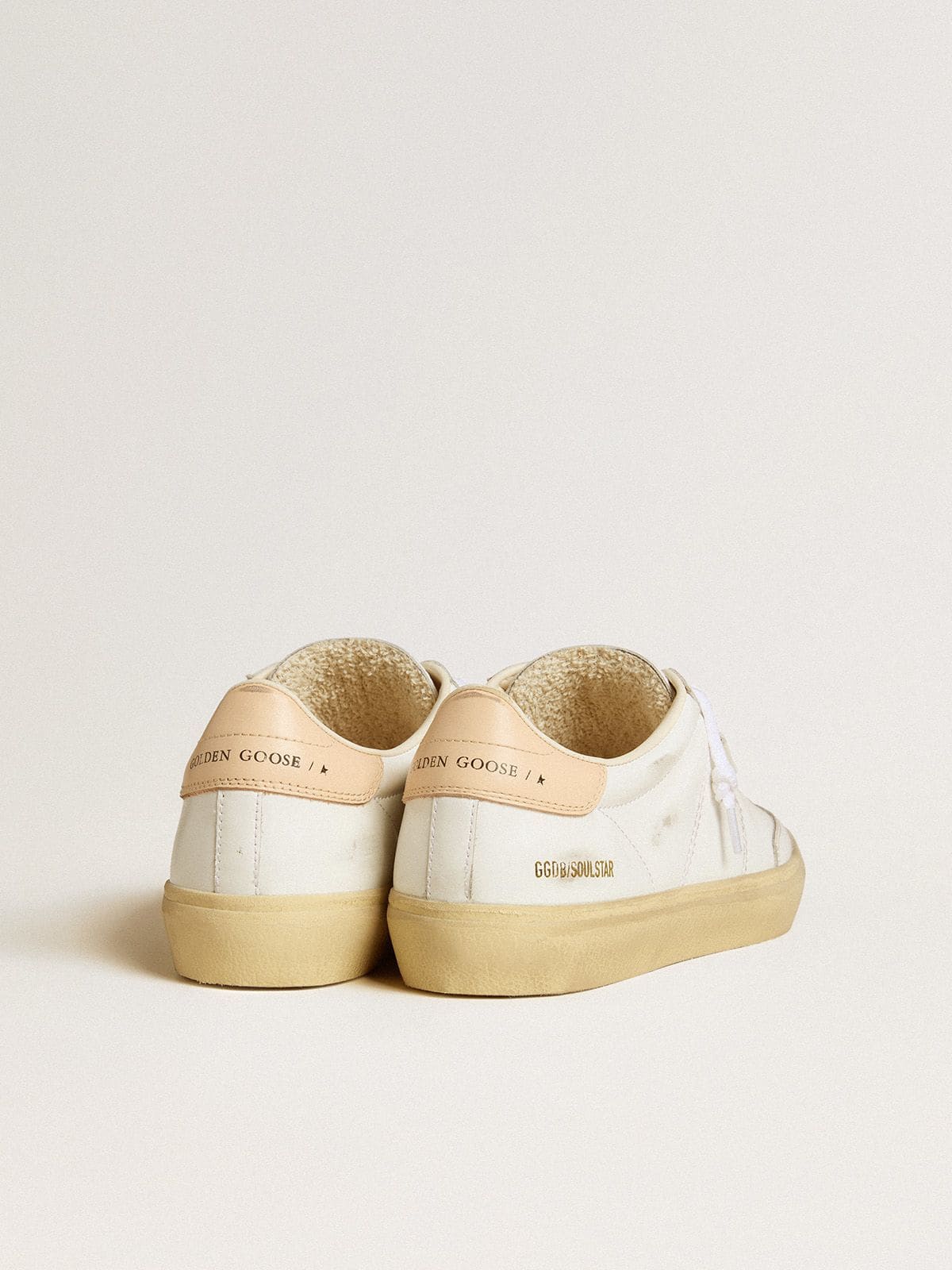 Women's Soul Star in white leather with pink leather heel tab