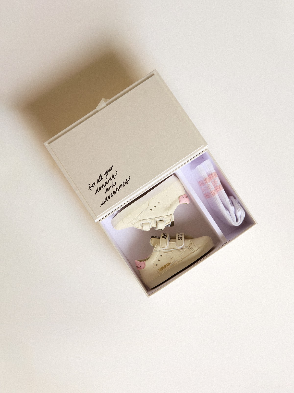 Baby School set in white nappa leather with pink leather heel tab