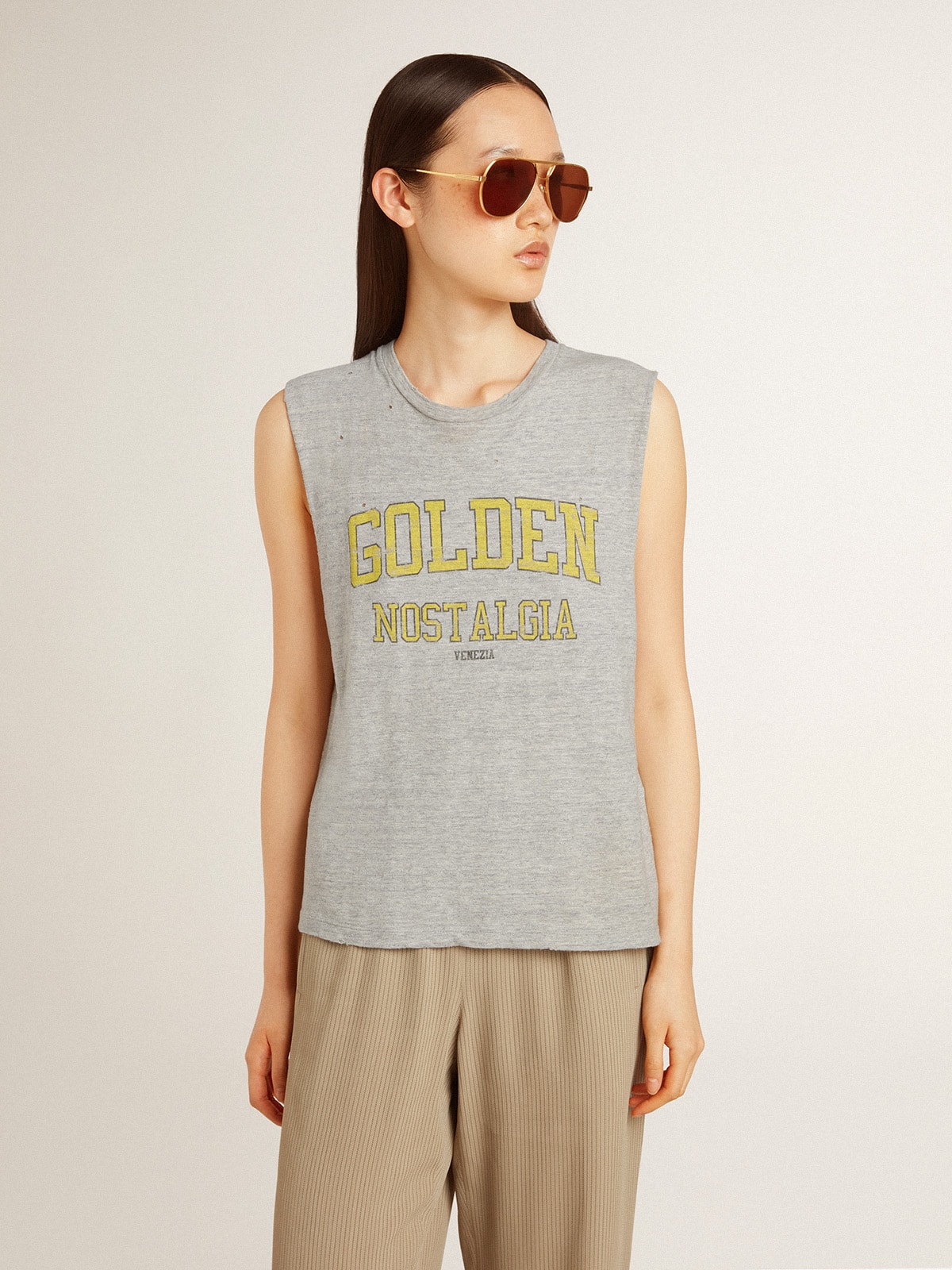 Women's gray sleeveless T-shirt with yellow print