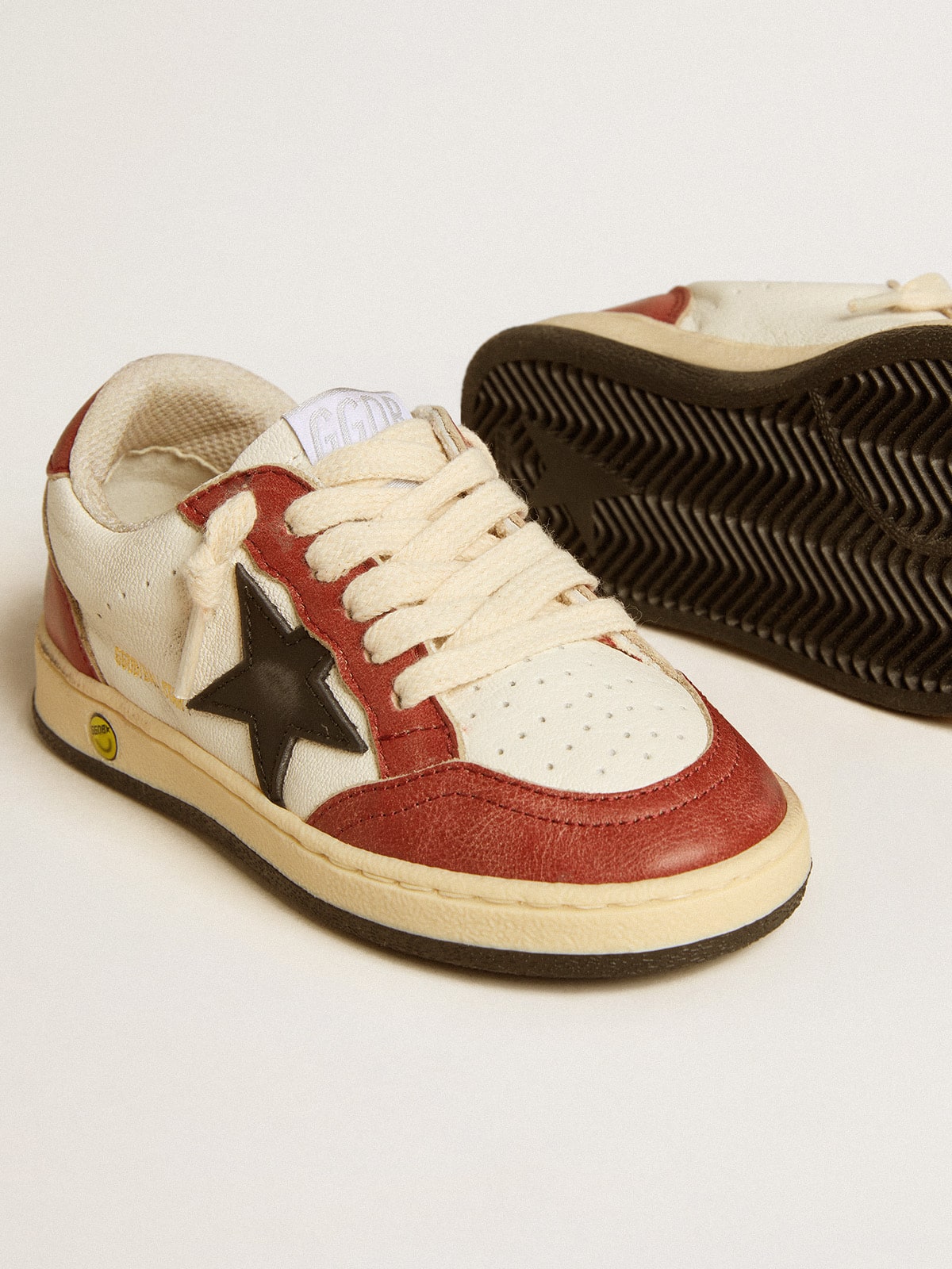 Ball Star Young in nappa with black star and red leather inserts