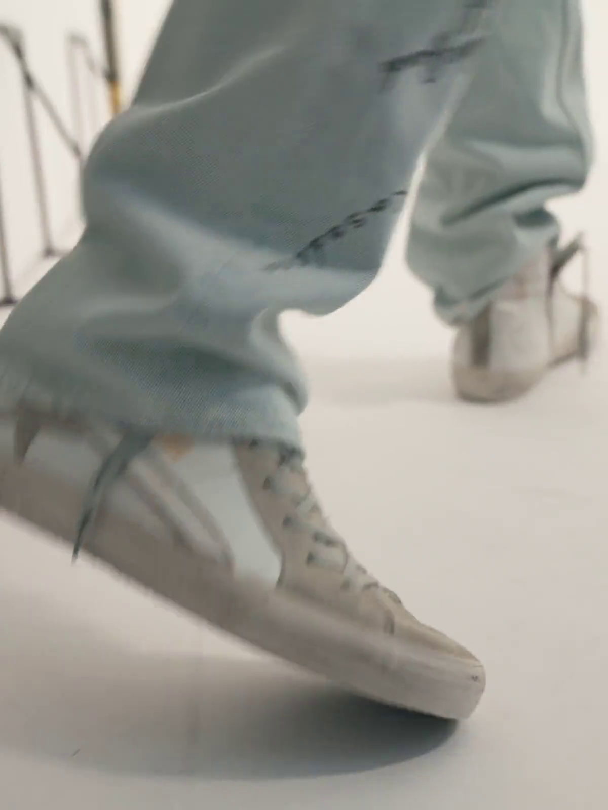 Men's Slide in leather with suede details