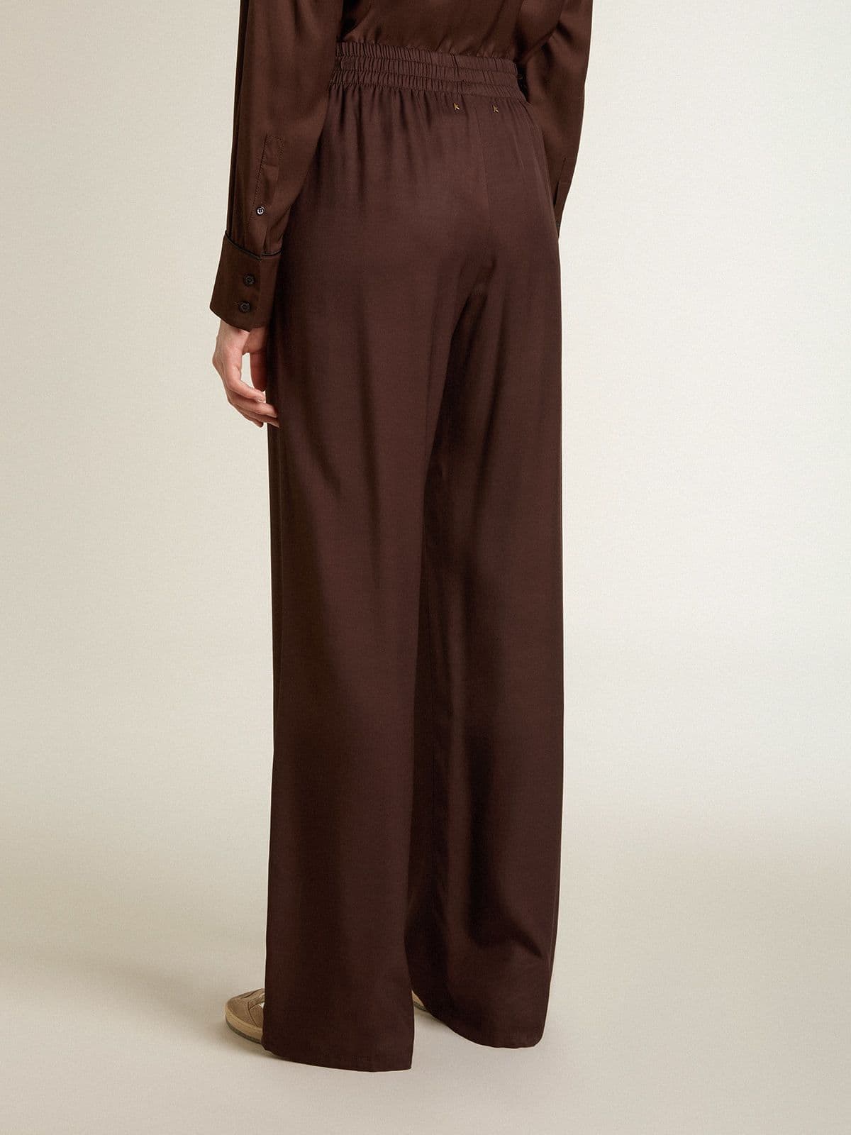 Women's brown jogging pants
