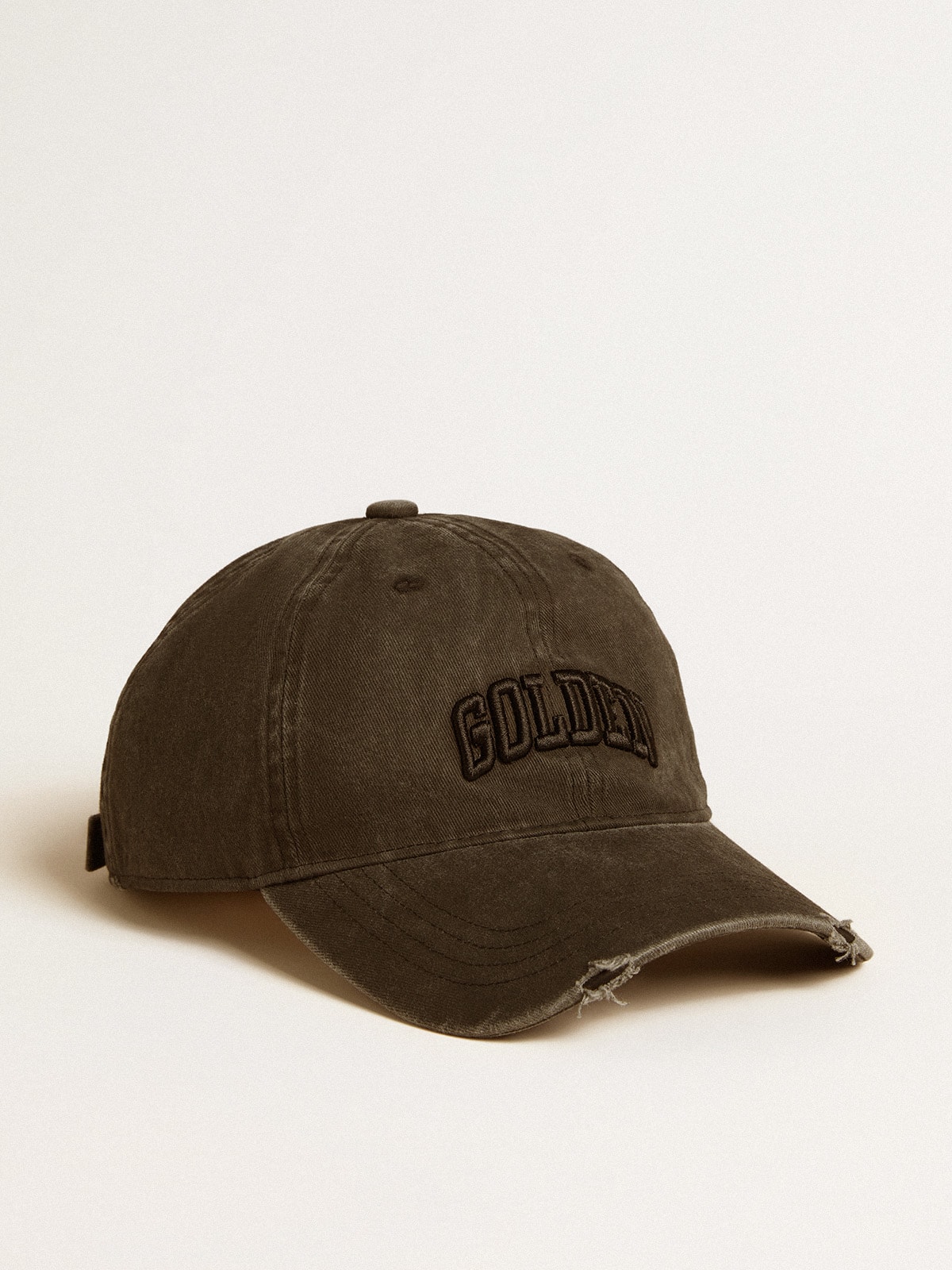 Gray distressed baseball cap with embroidery