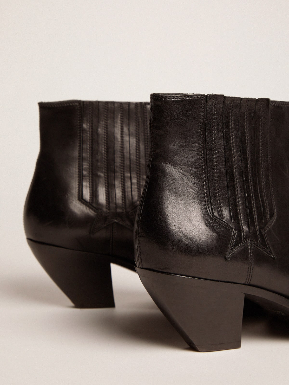 Women's Sunset boots in black leather