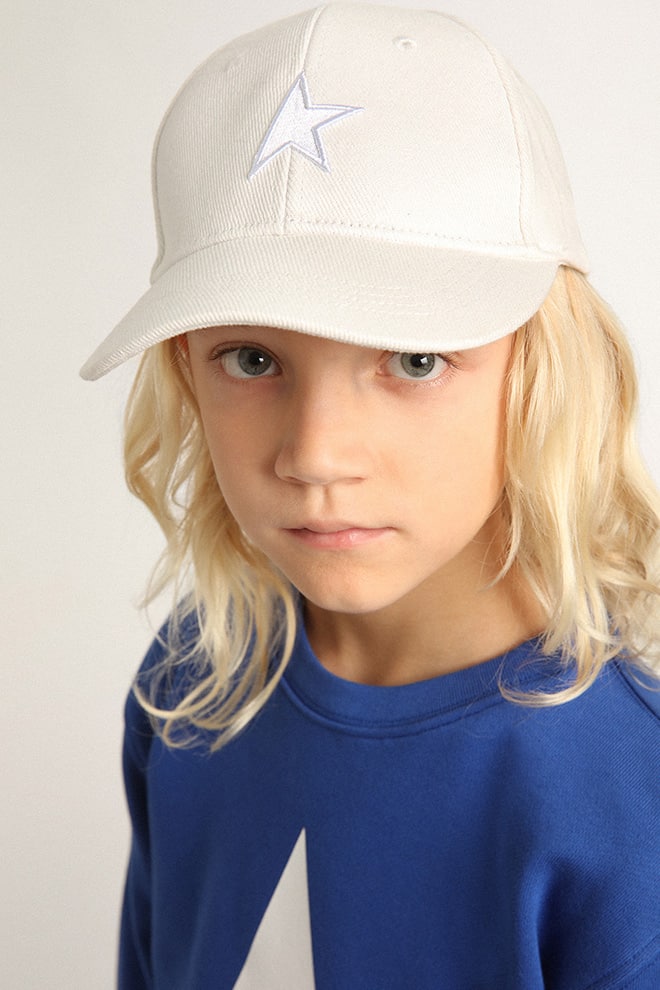 Kids’ white baseball cap with star
