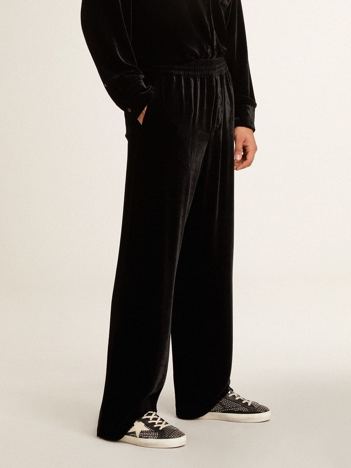 Men’s Super-Star in studded black nappa with white leather star