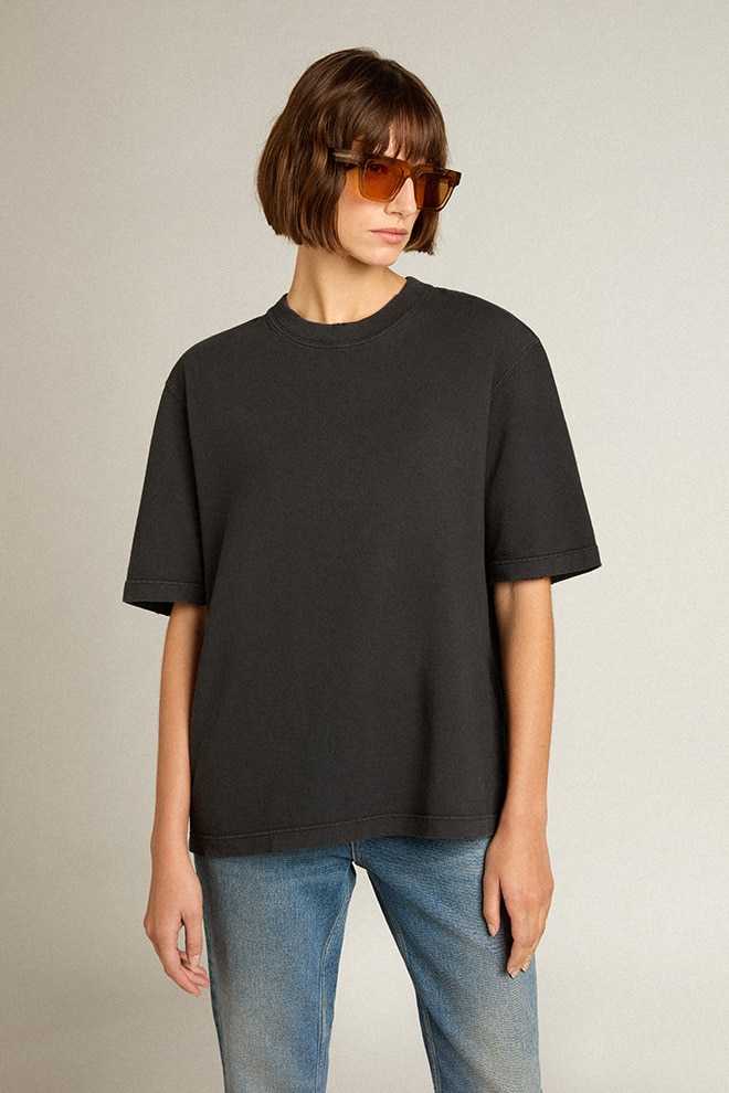 T-shirt in washed black with reverse logo on the back - Jersey Capsule