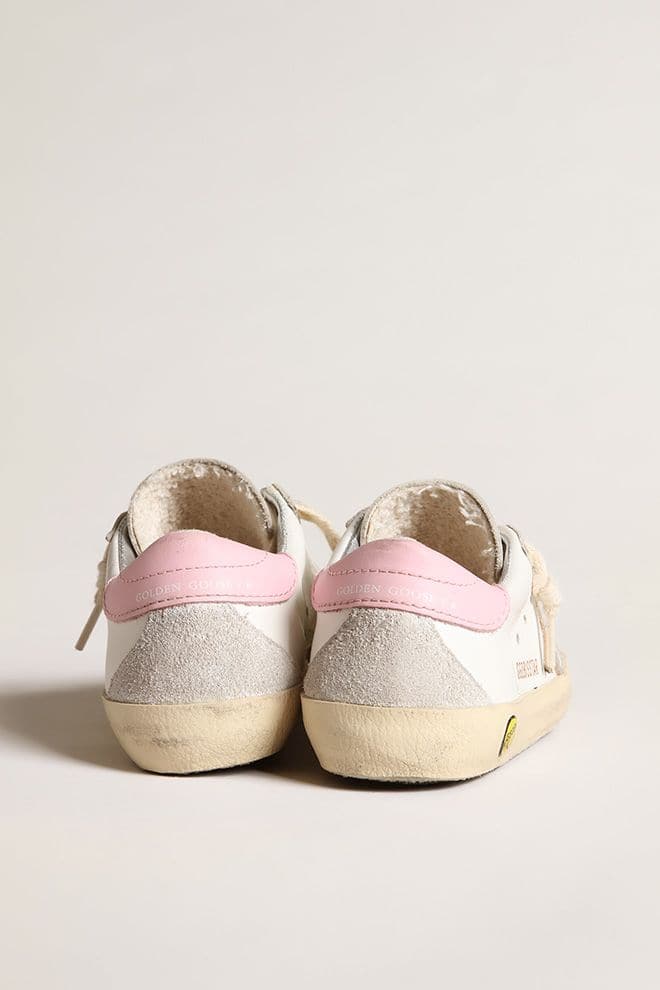 Junior Super-Star in white leather with silver metallic star and pink heel tab