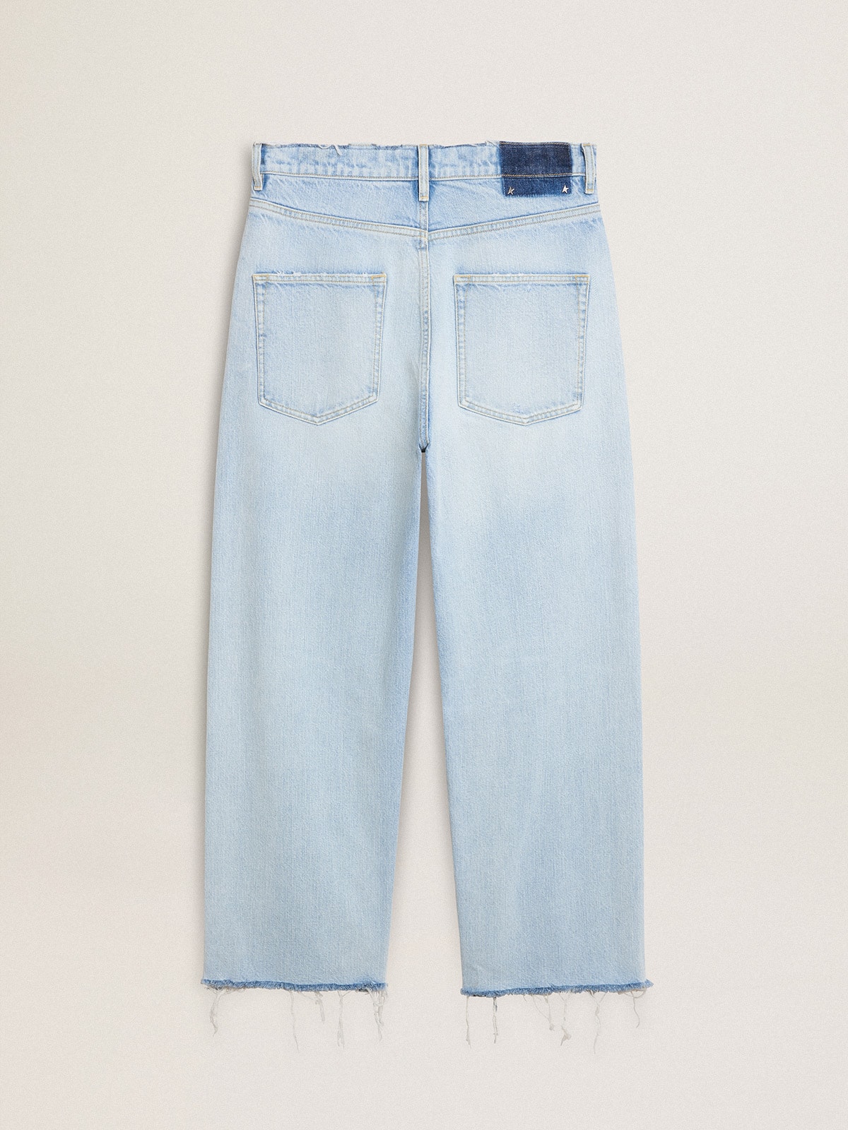 Men’s pants in lived-in effect denim