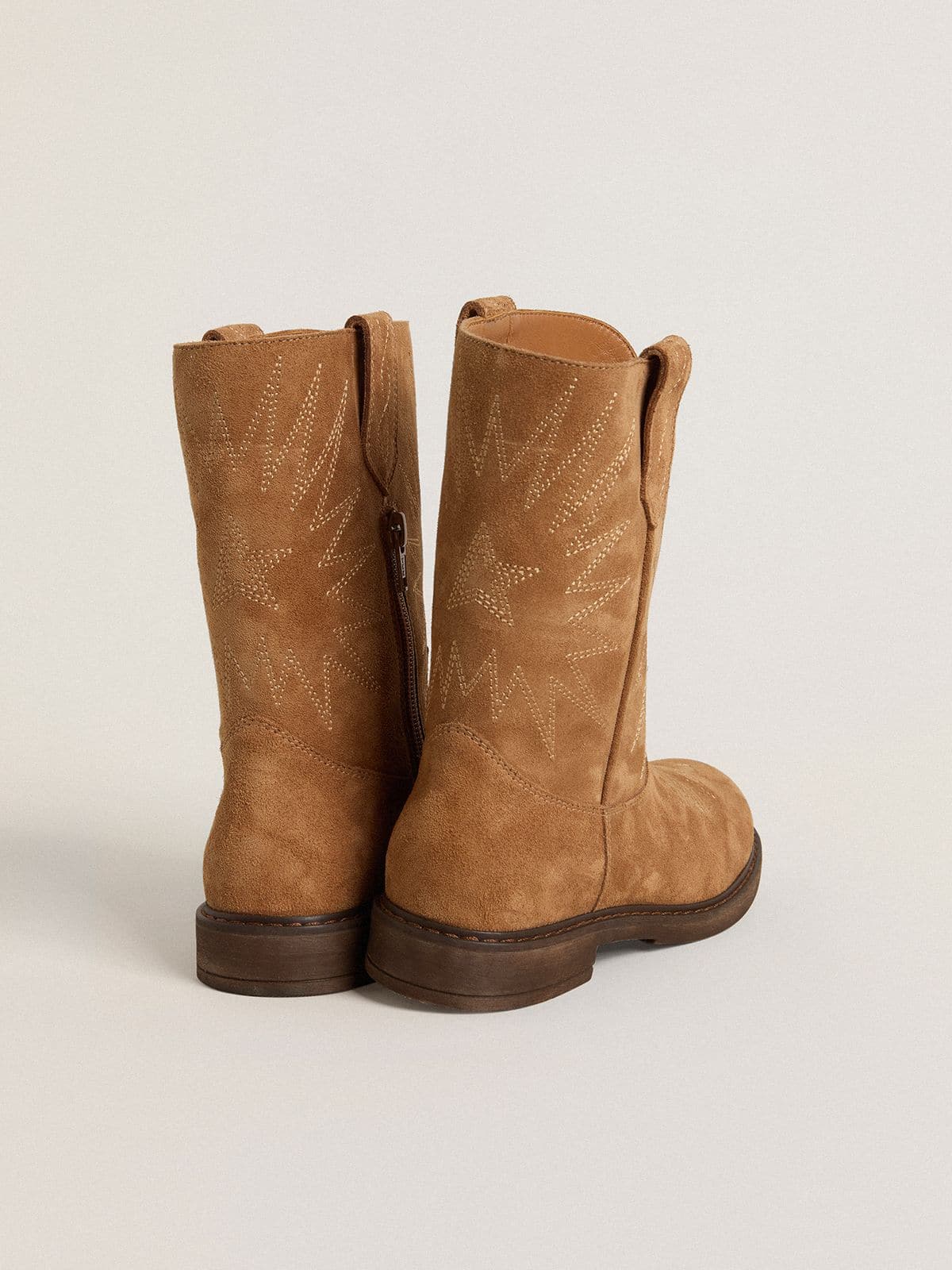 Wish Teen boots in camel suede with star embroidery