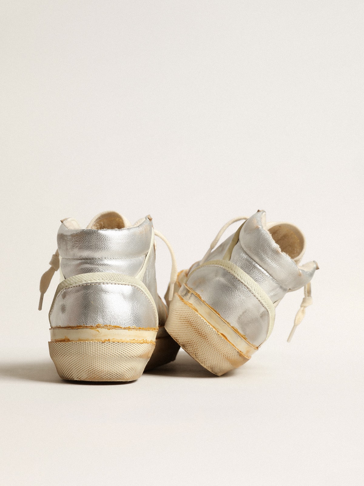 Men’s Mid Star in silver metallic leather with ivory star