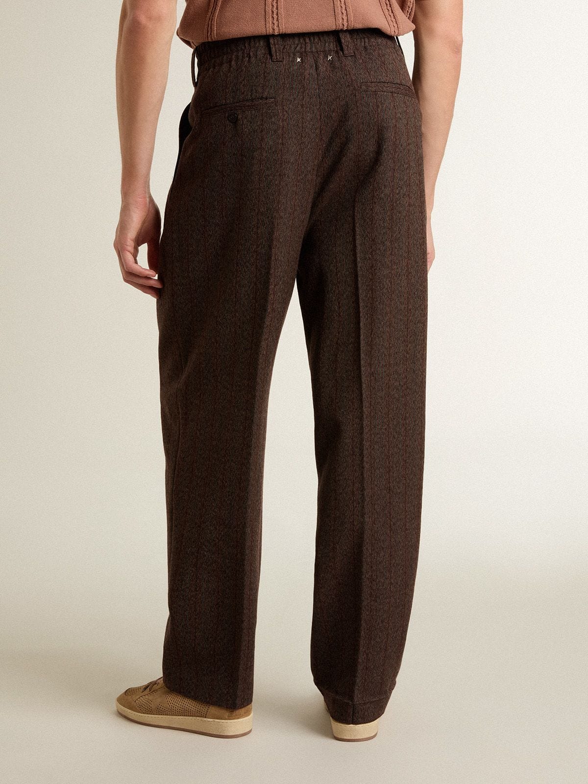 Men's joggers in dark brown wool with thin striped pattern