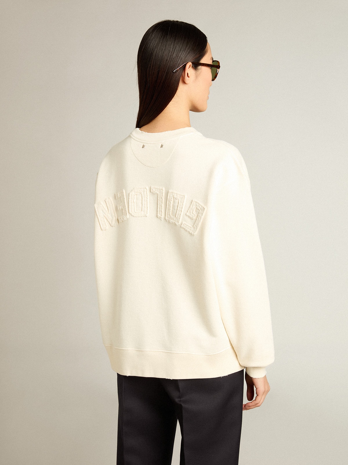 Sweatshirt in aged white with reverse logo on the back - Jersey Capsule